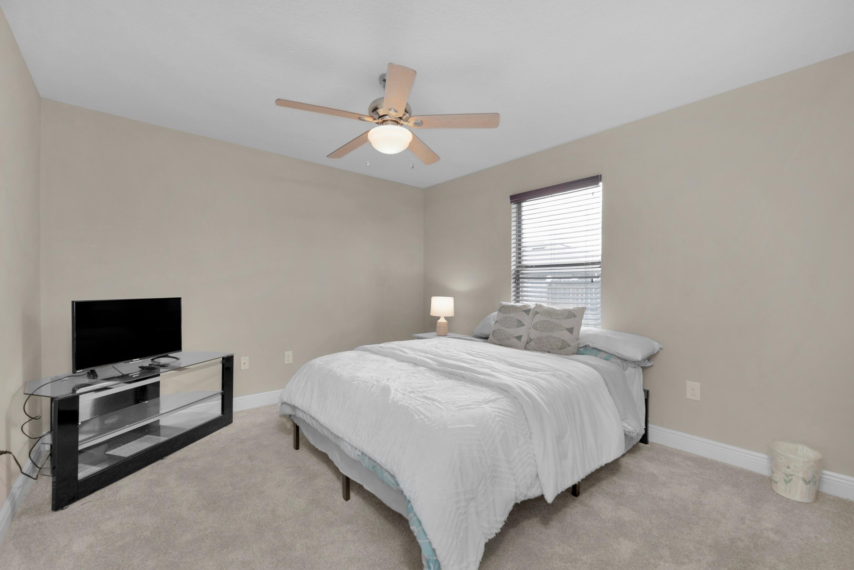 LA MESA AT HIDDEN CREEK - Residential