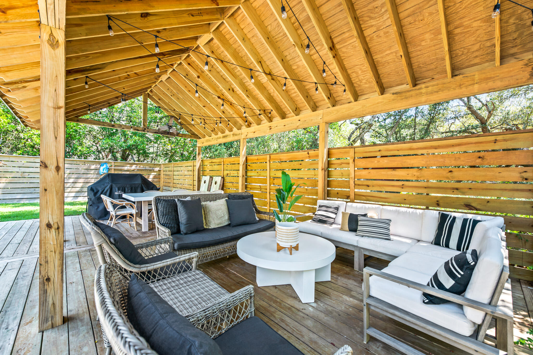 GRAYTON BEACH - Residential