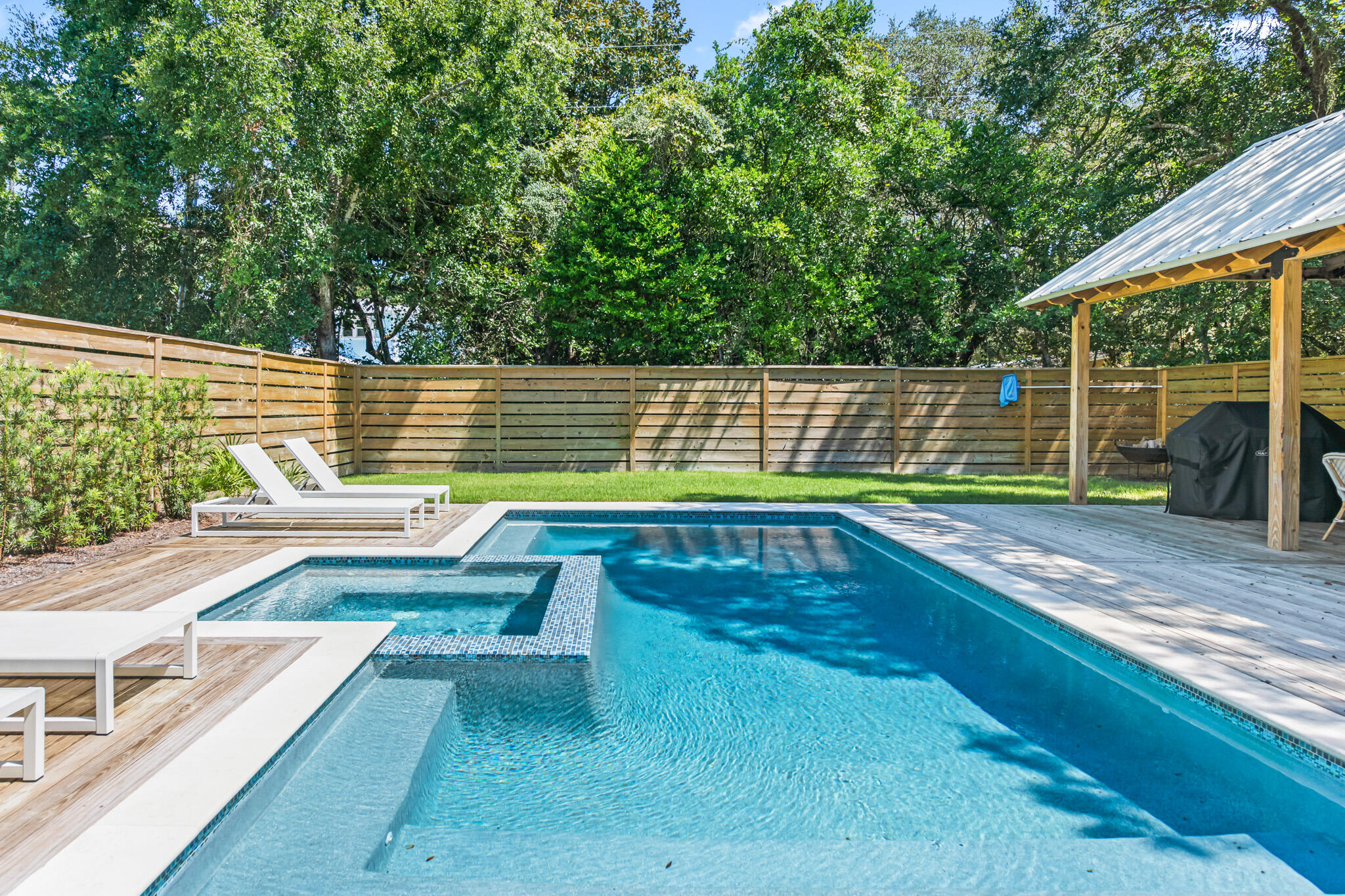 GRAYTON BEACH - Residential