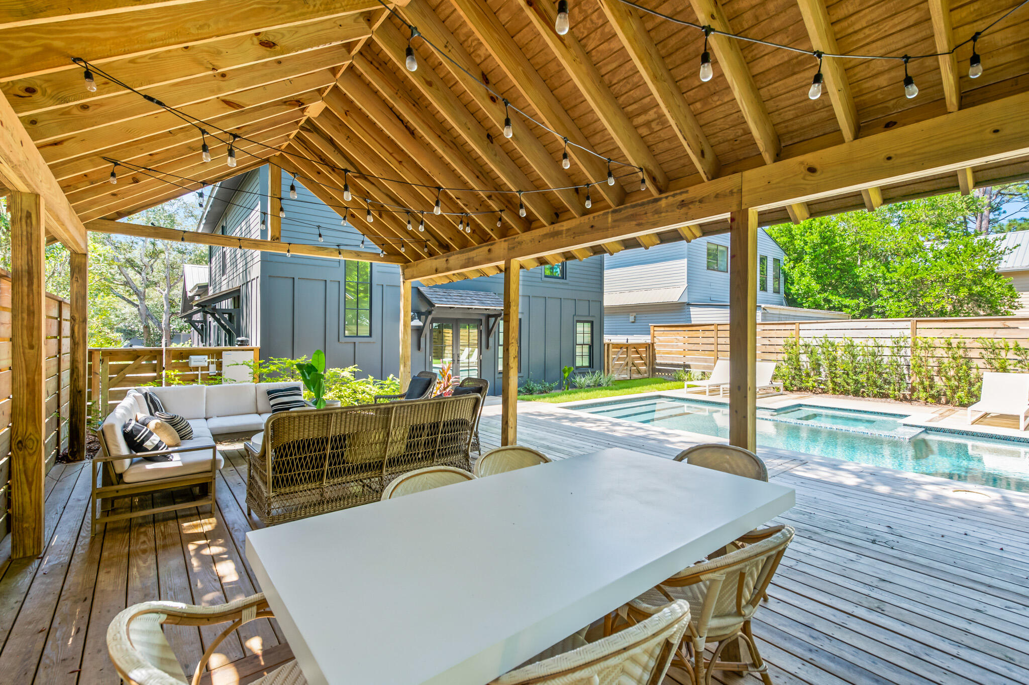 GRAYTON BEACH - Residential