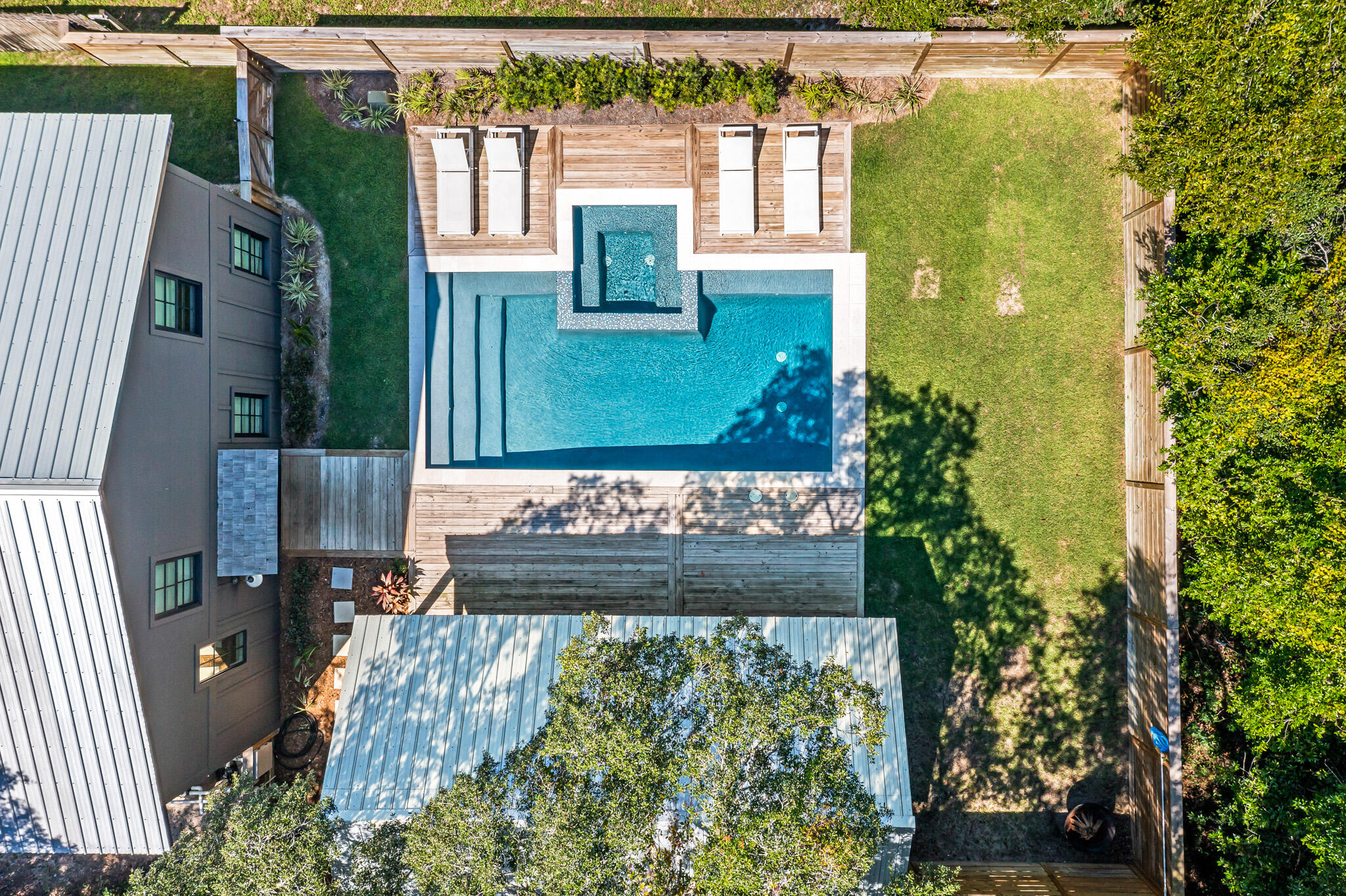 375 Defuniak Street