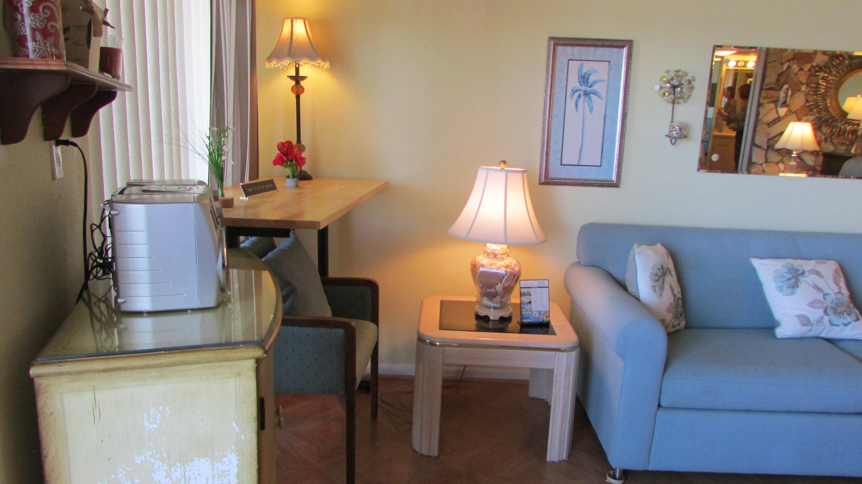 EL MATADOR CONDO - Residential