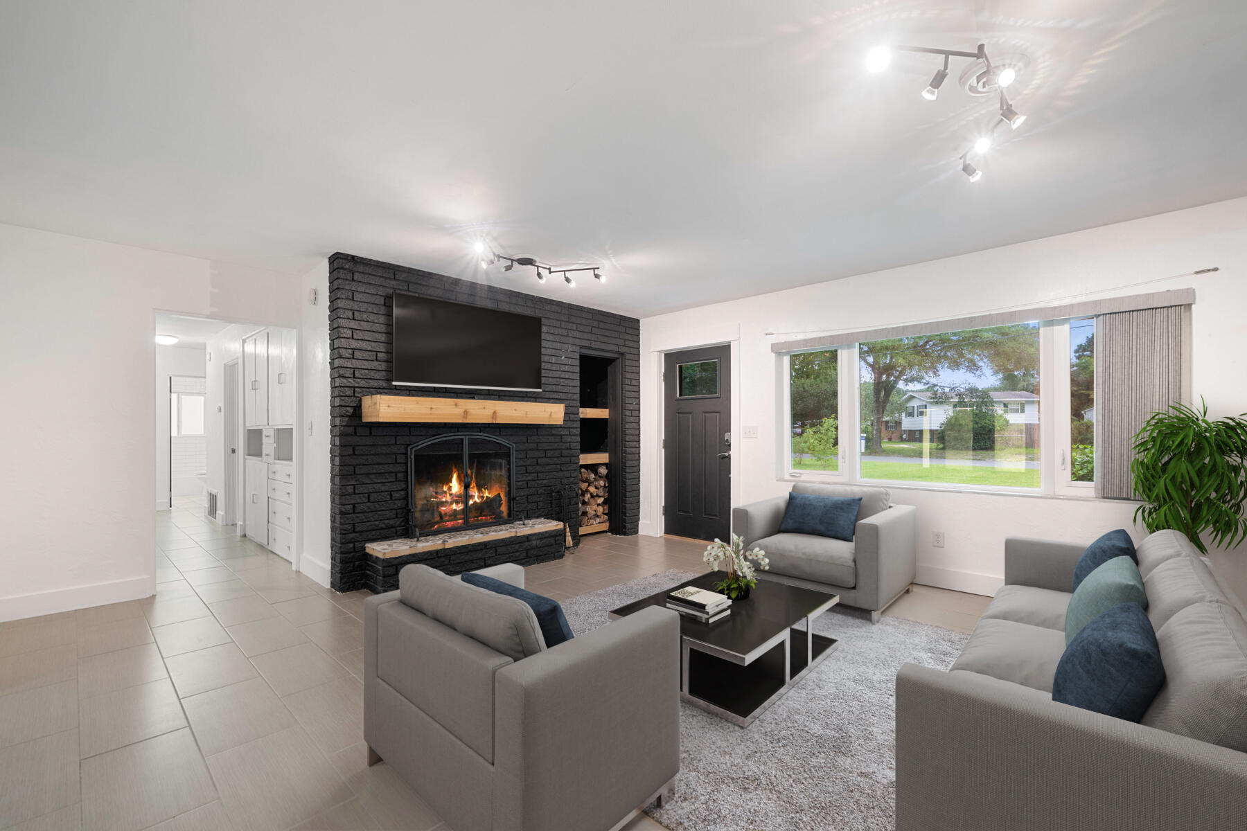 LONGWOOD S/D 1ST ADDN - Residential