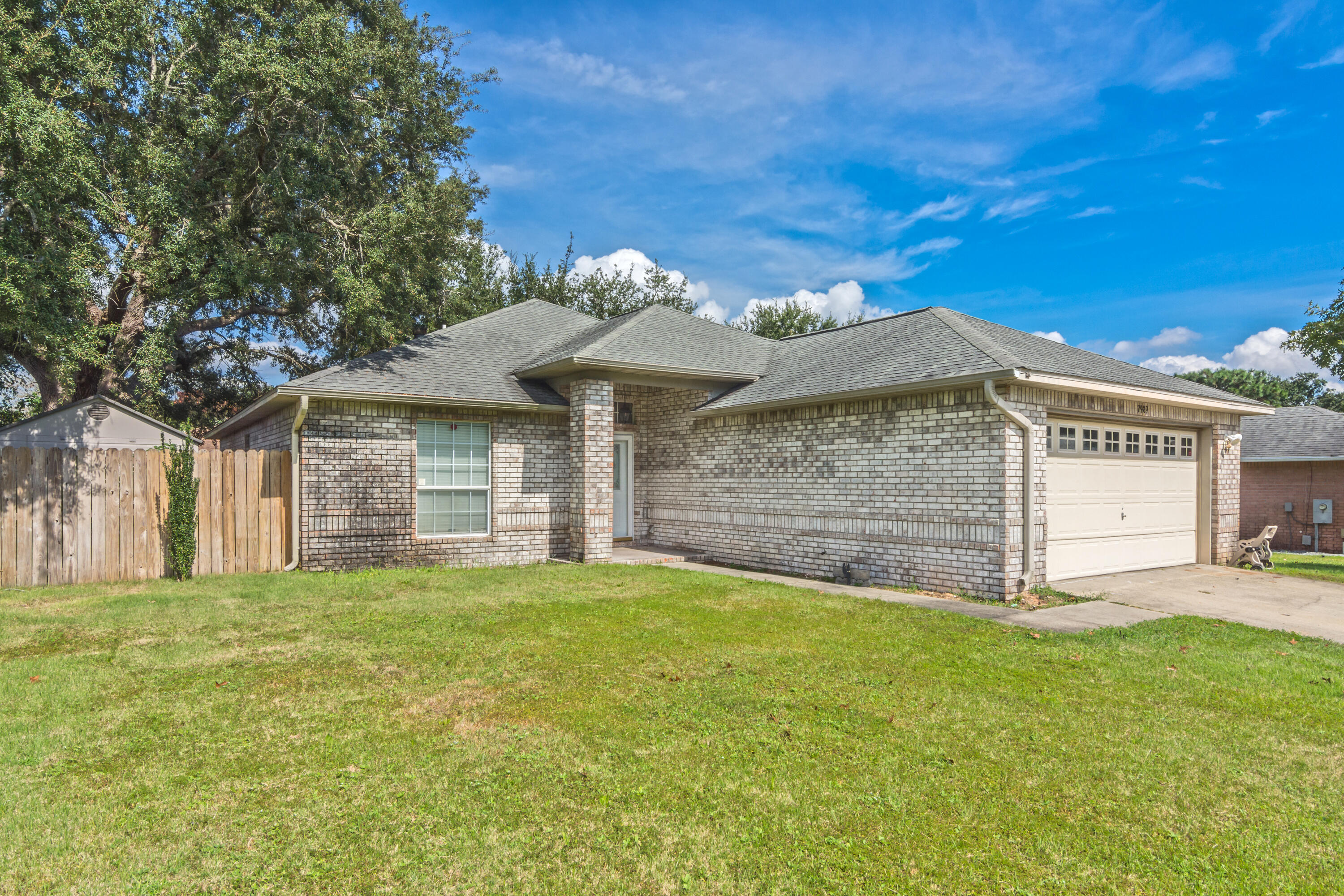 VILLA DANIELLE - Residential