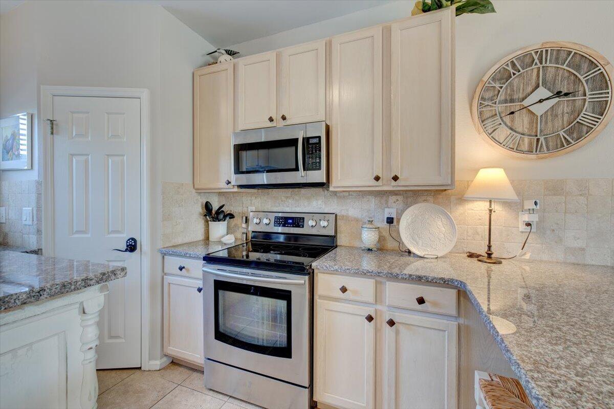 LEGENDS OF SANTA ROSA BEACH - Residential