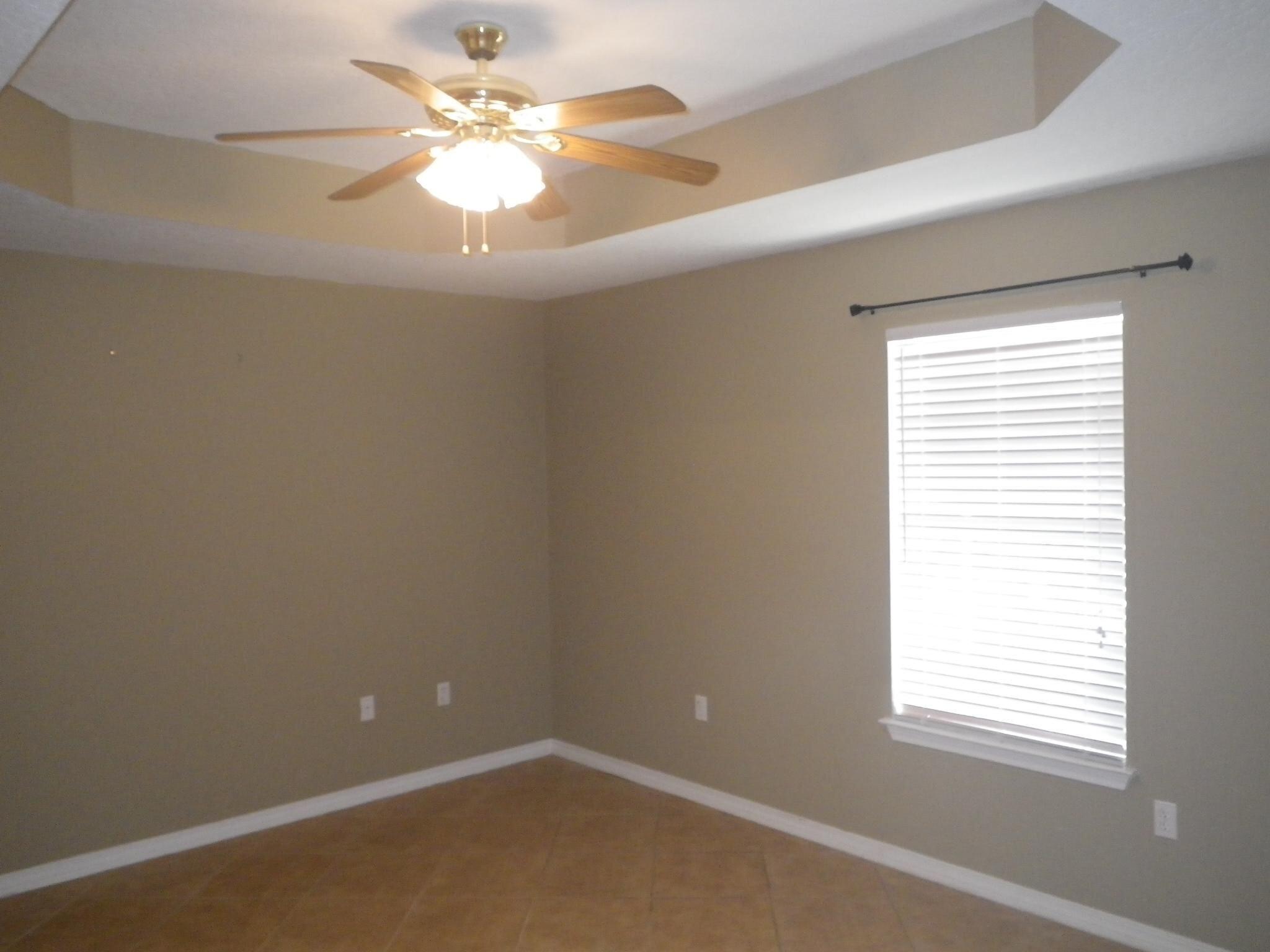 NAVARRE S/D 2ND ADDN - Residential