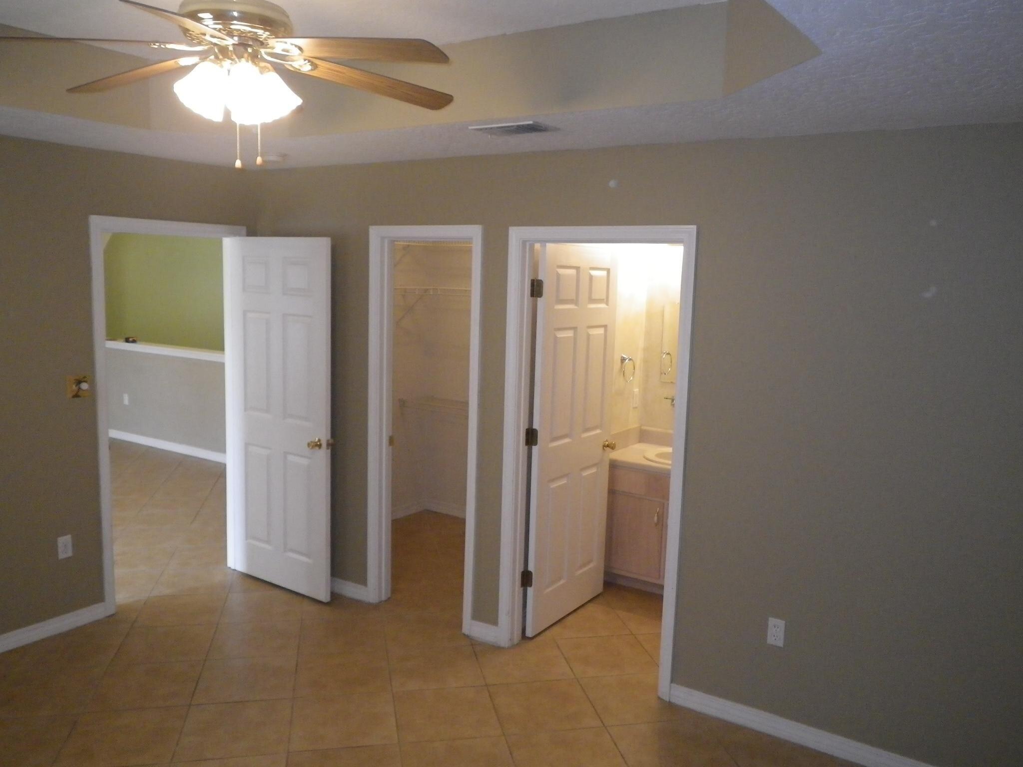 NAVARRE S/D 2ND ADDN - Residential