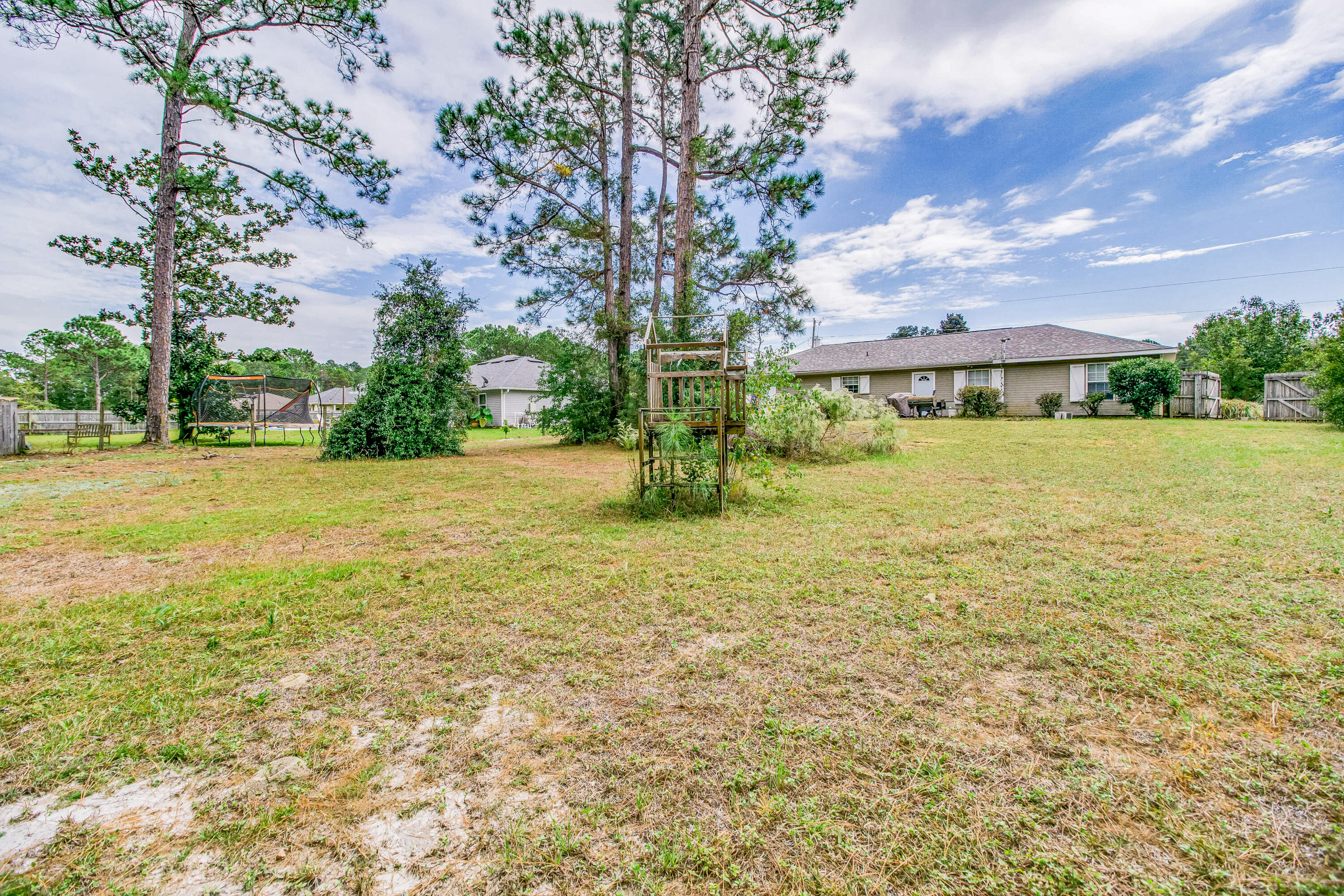 NAVARRE S/D 2ND ADDN - Residential