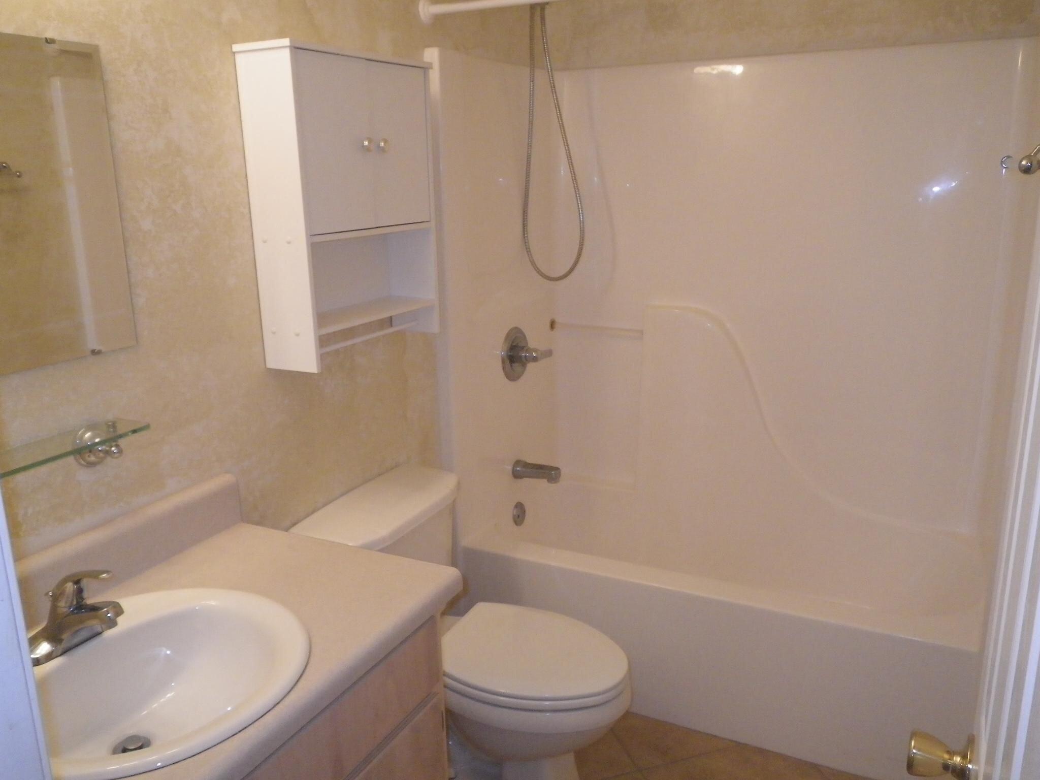 NAVARRE S/D 2ND ADDN - Residential