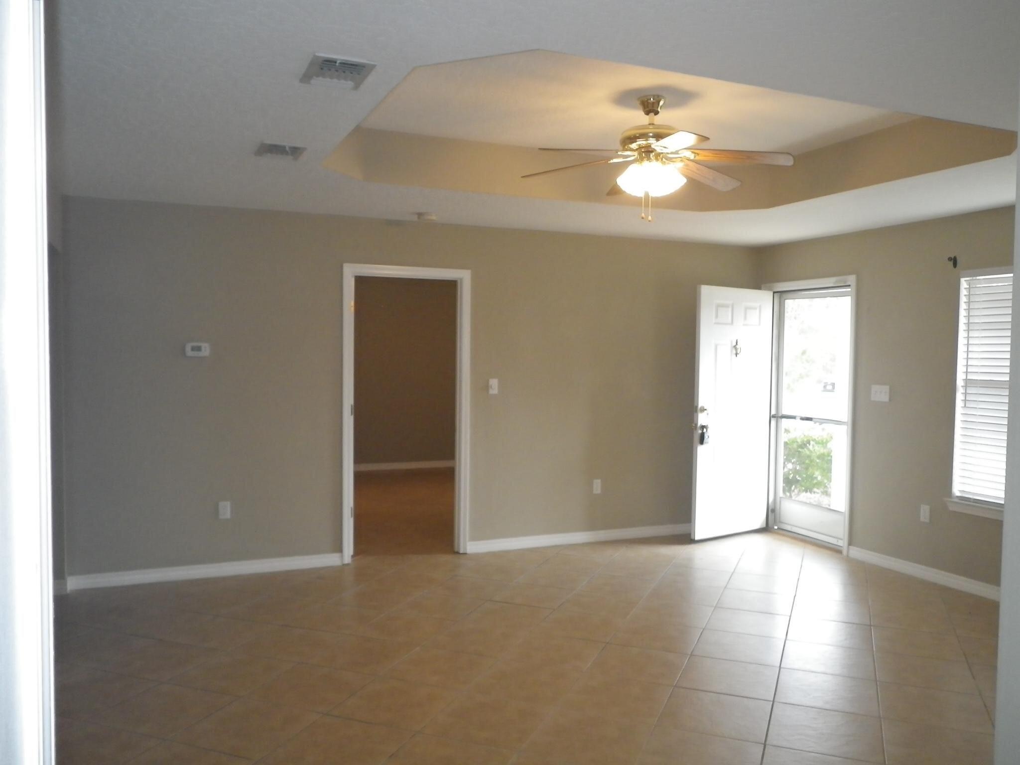 NAVARRE S/D 2ND ADDN - Residential