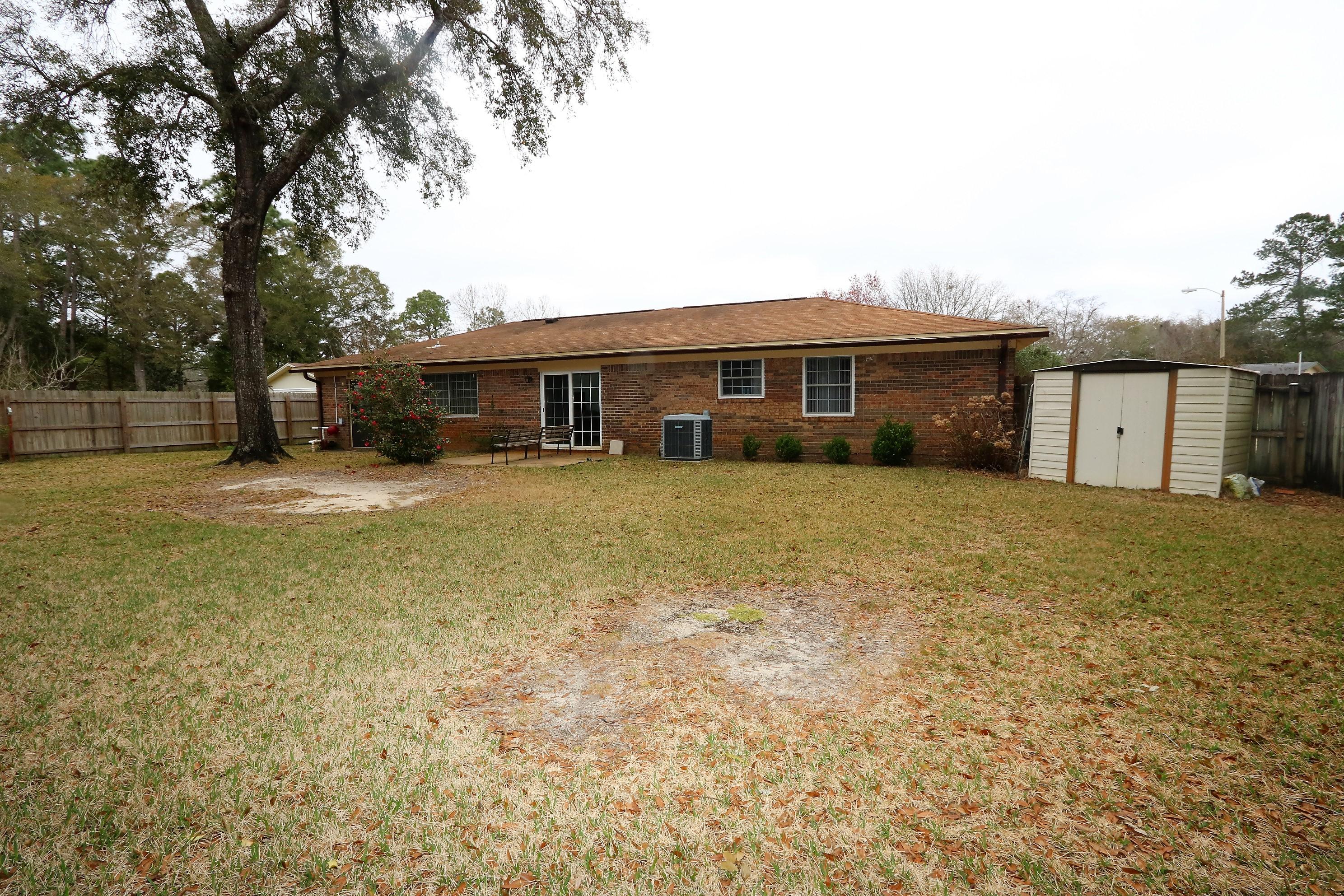 PALM EST UNIT #2 LOT 4 BLK 2 - Residential