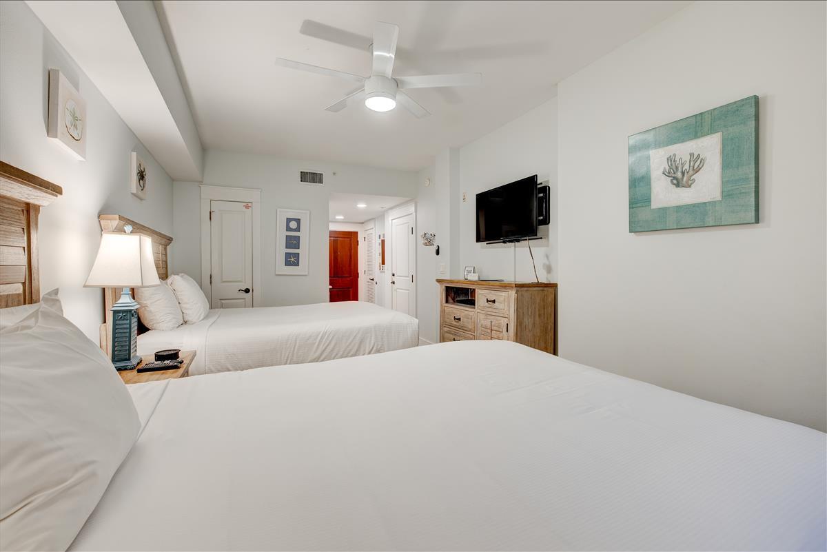 PILOT HOUSE - Residential