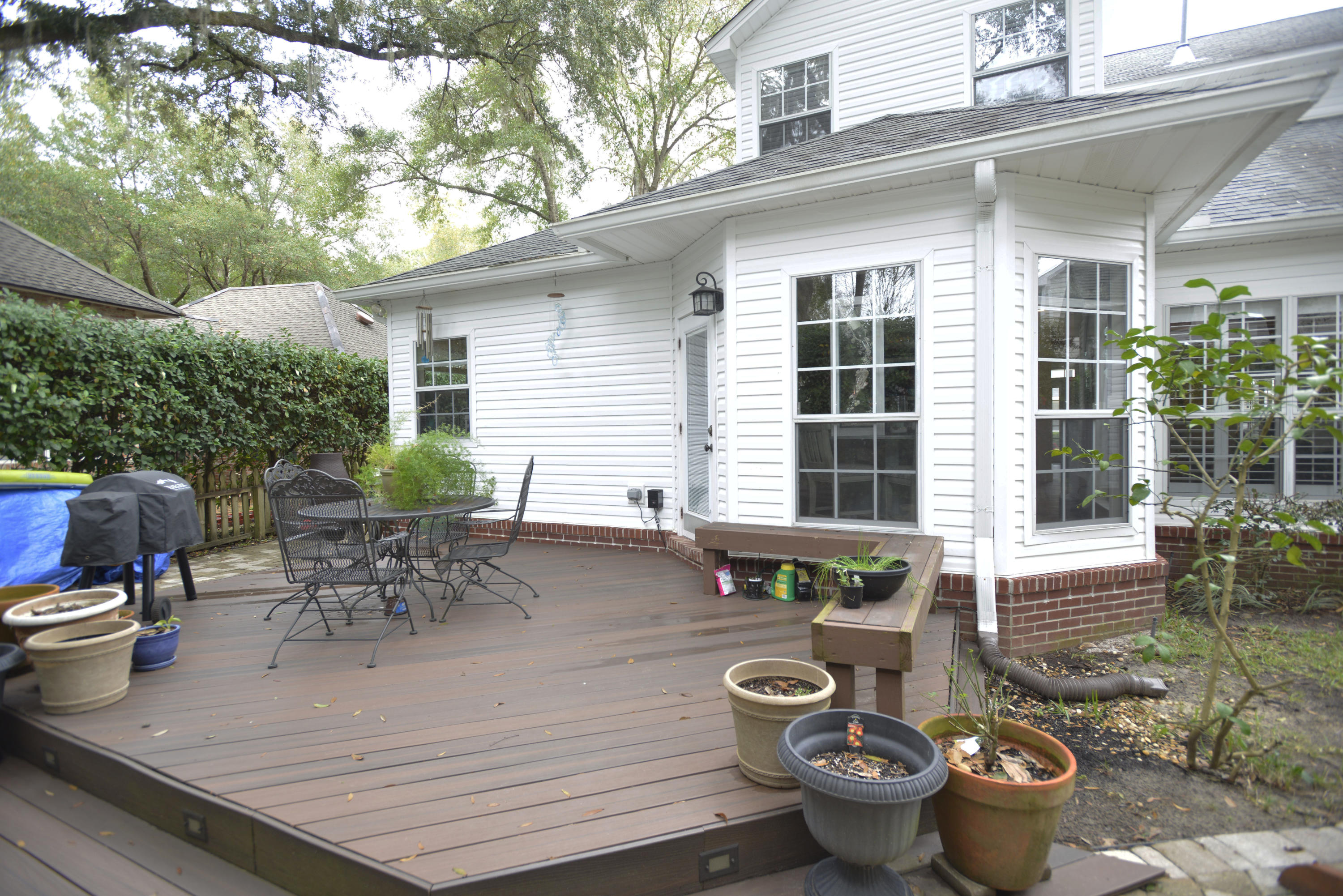 BOLTONS LANDING - Residential