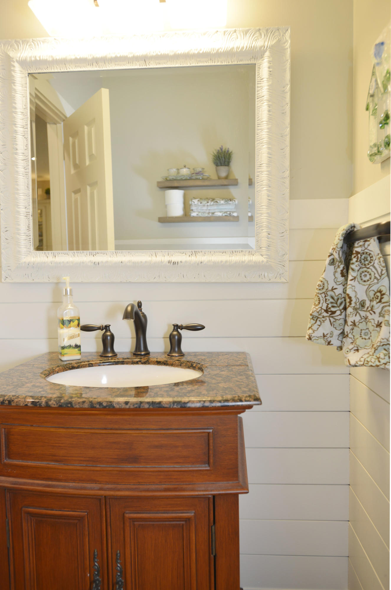 BOLTONS LANDING - Residential