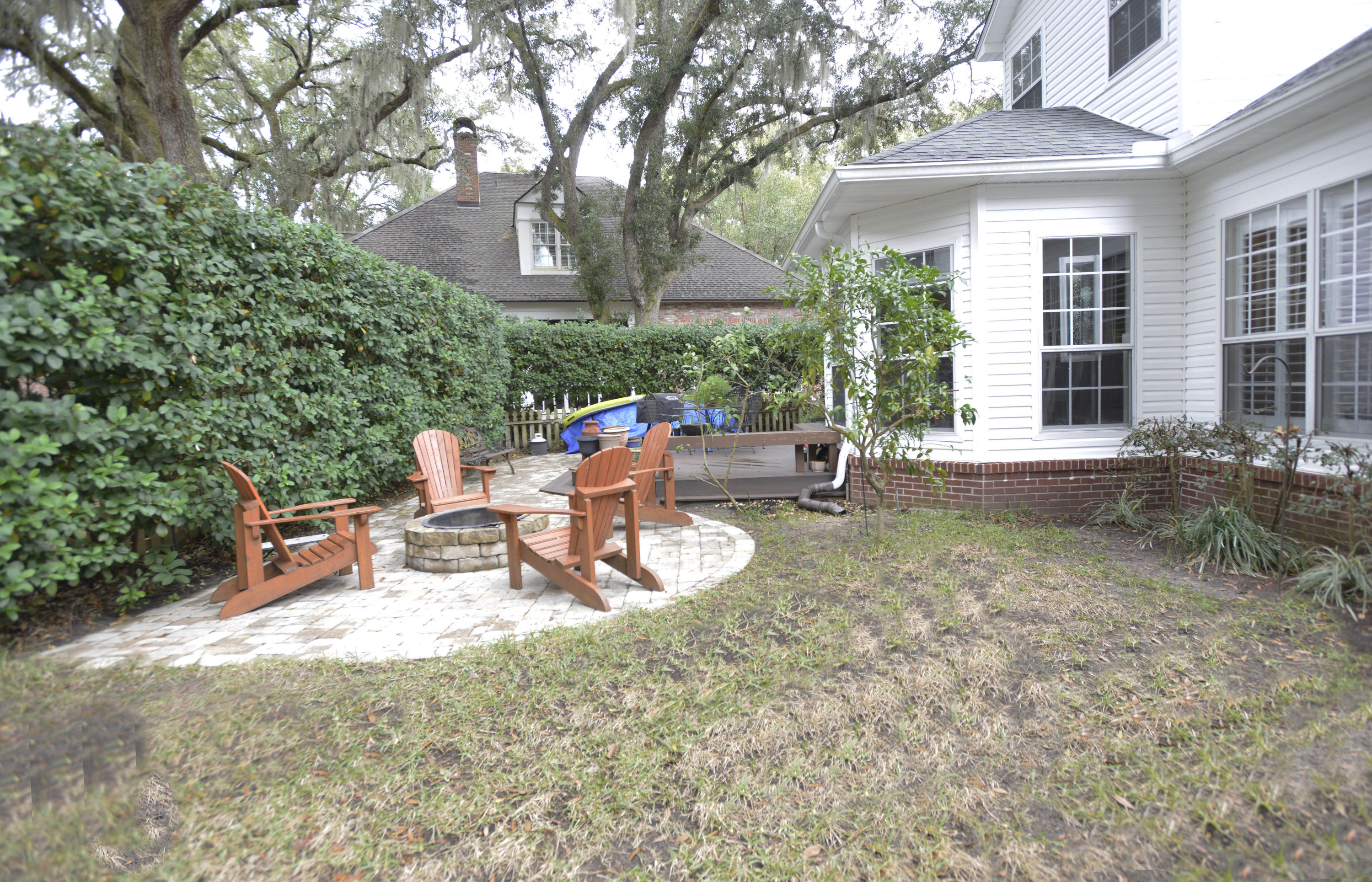 BOLTONS LANDING - Residential