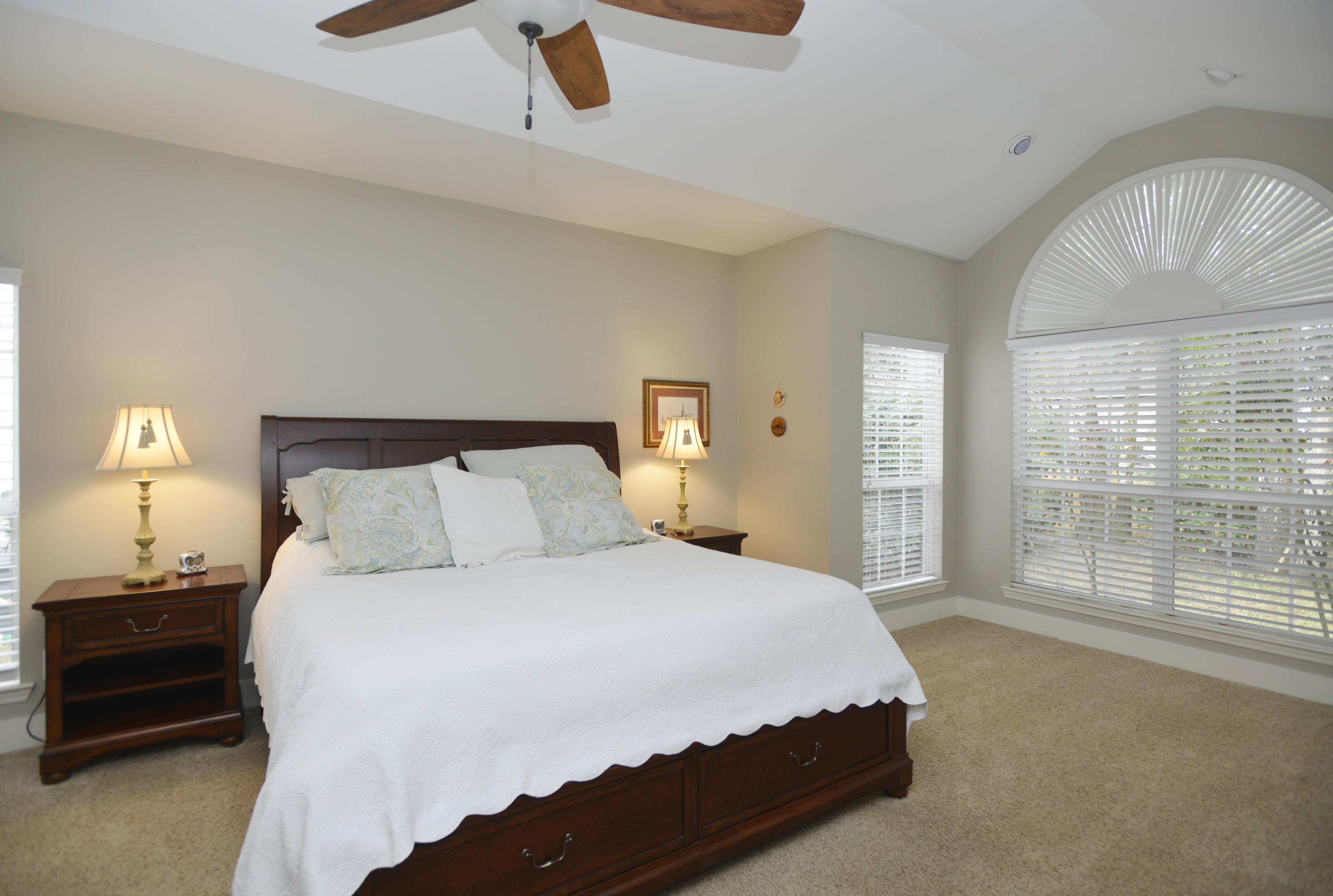 BOLTONS LANDING - Residential