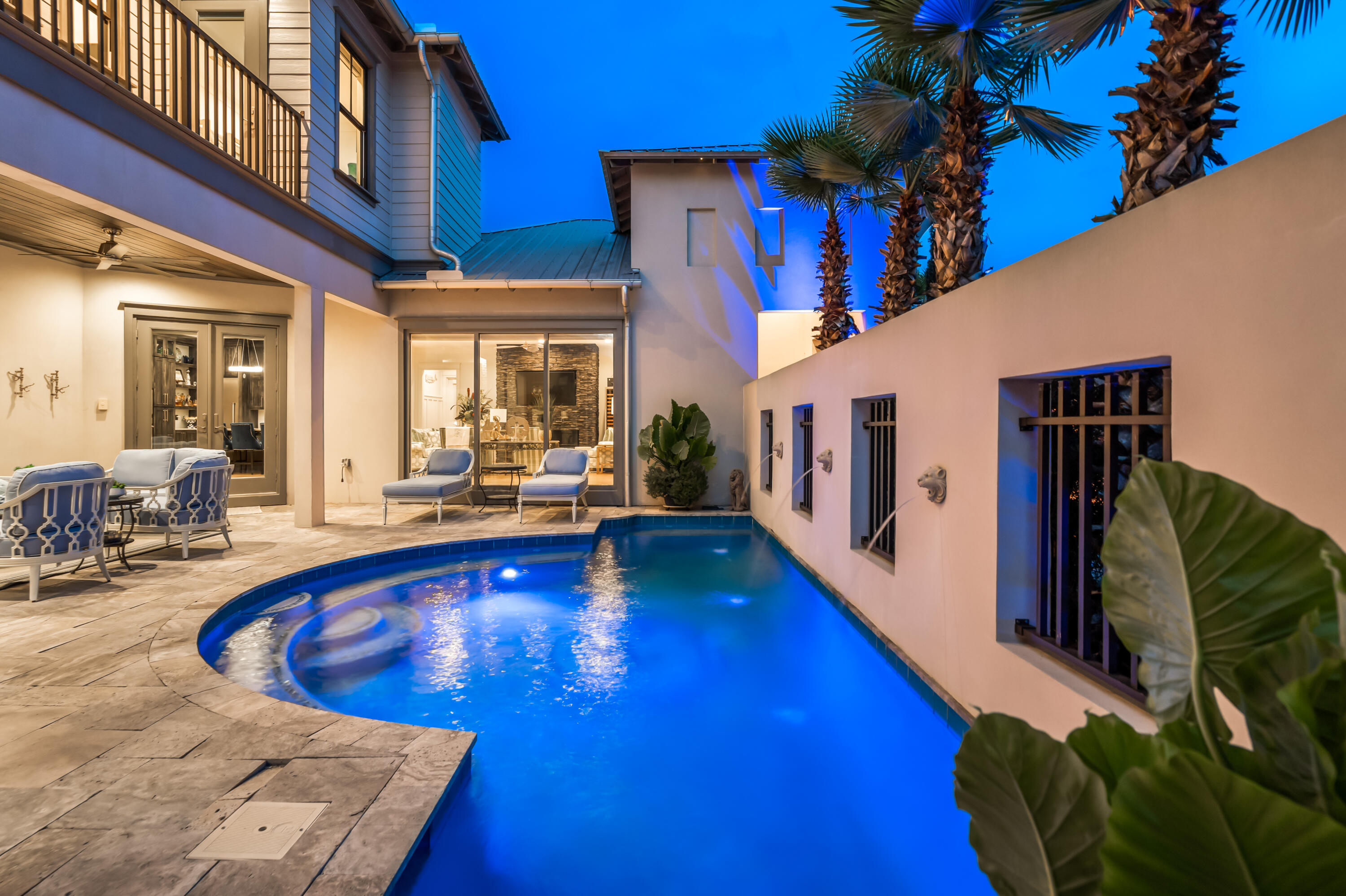 EMERALD WATERS VILLAGE - Residential
