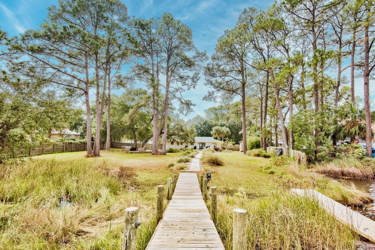 CALHOUN S/D TO DESTIN - Residential