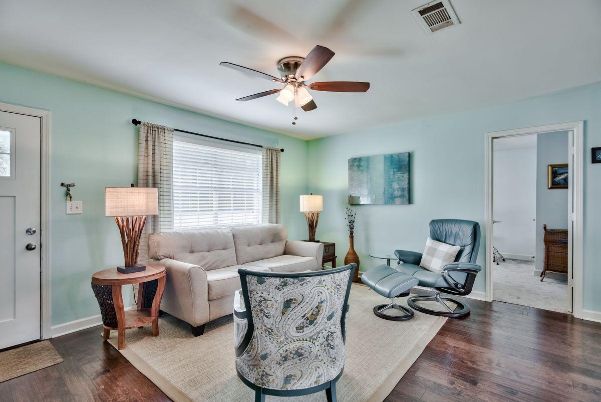 CALHOUN S/D TO DESTIN - Residential