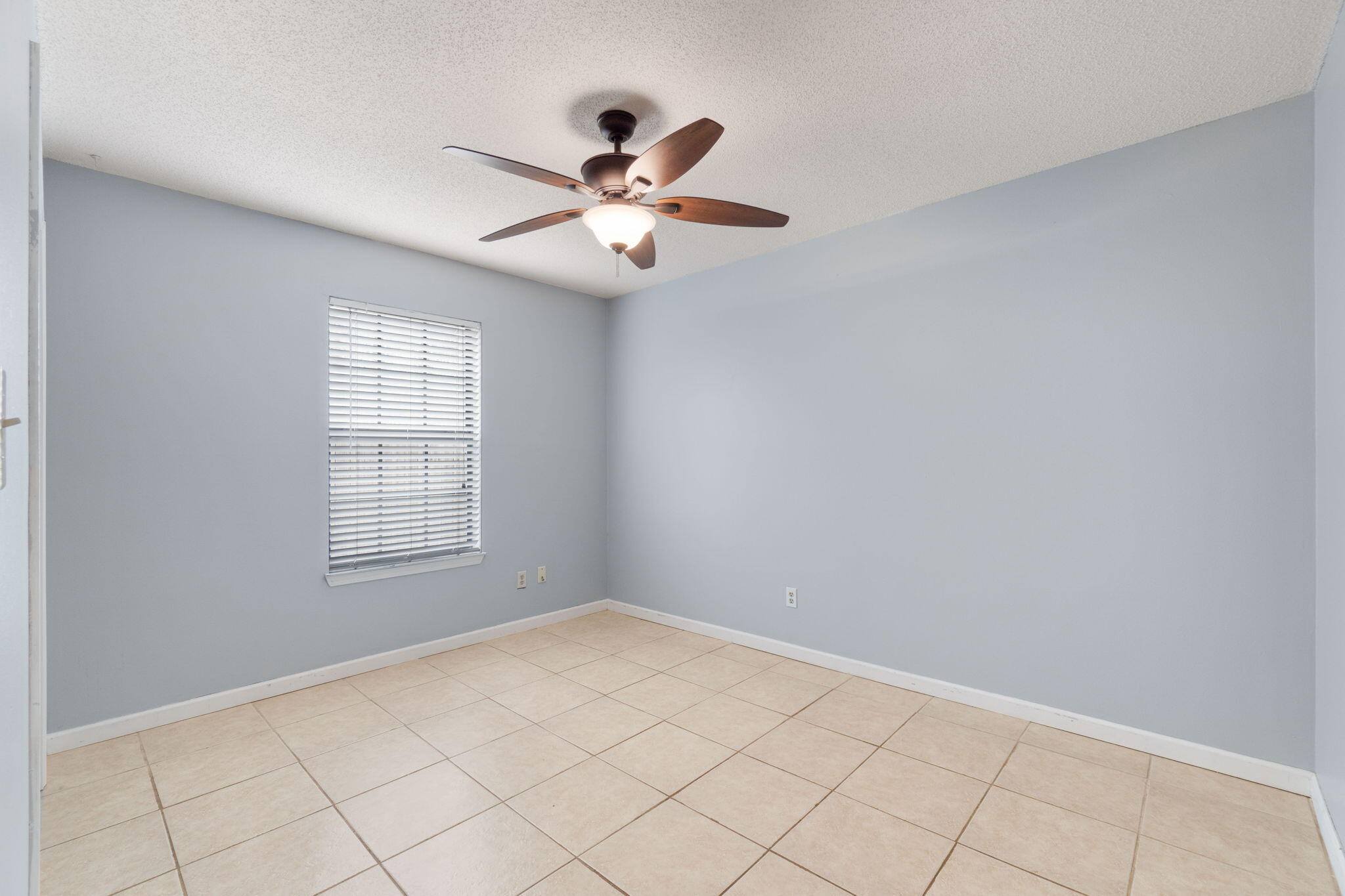 GLENOAKS S/D - Residential