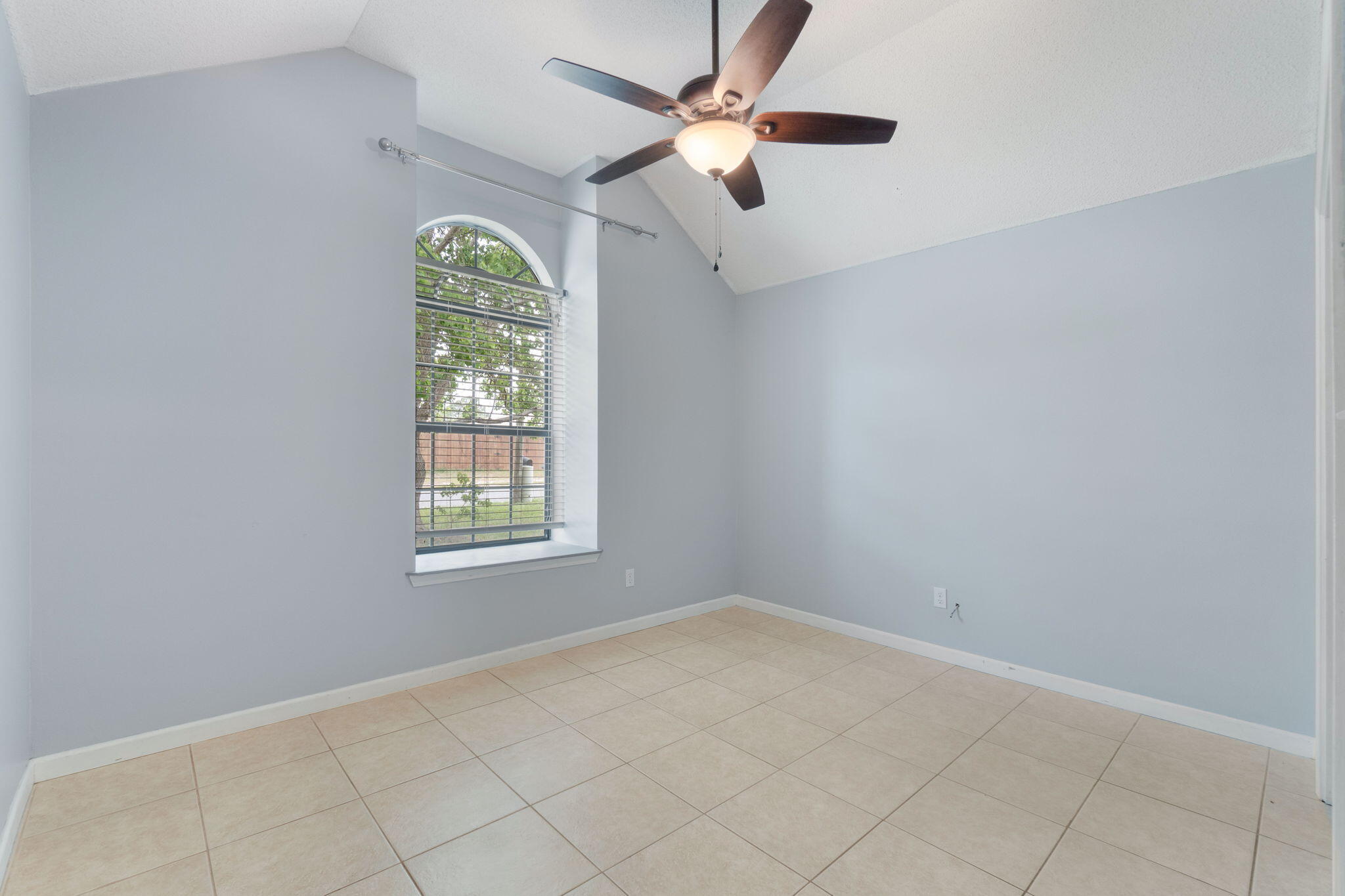 GLENOAKS S/D - Residential