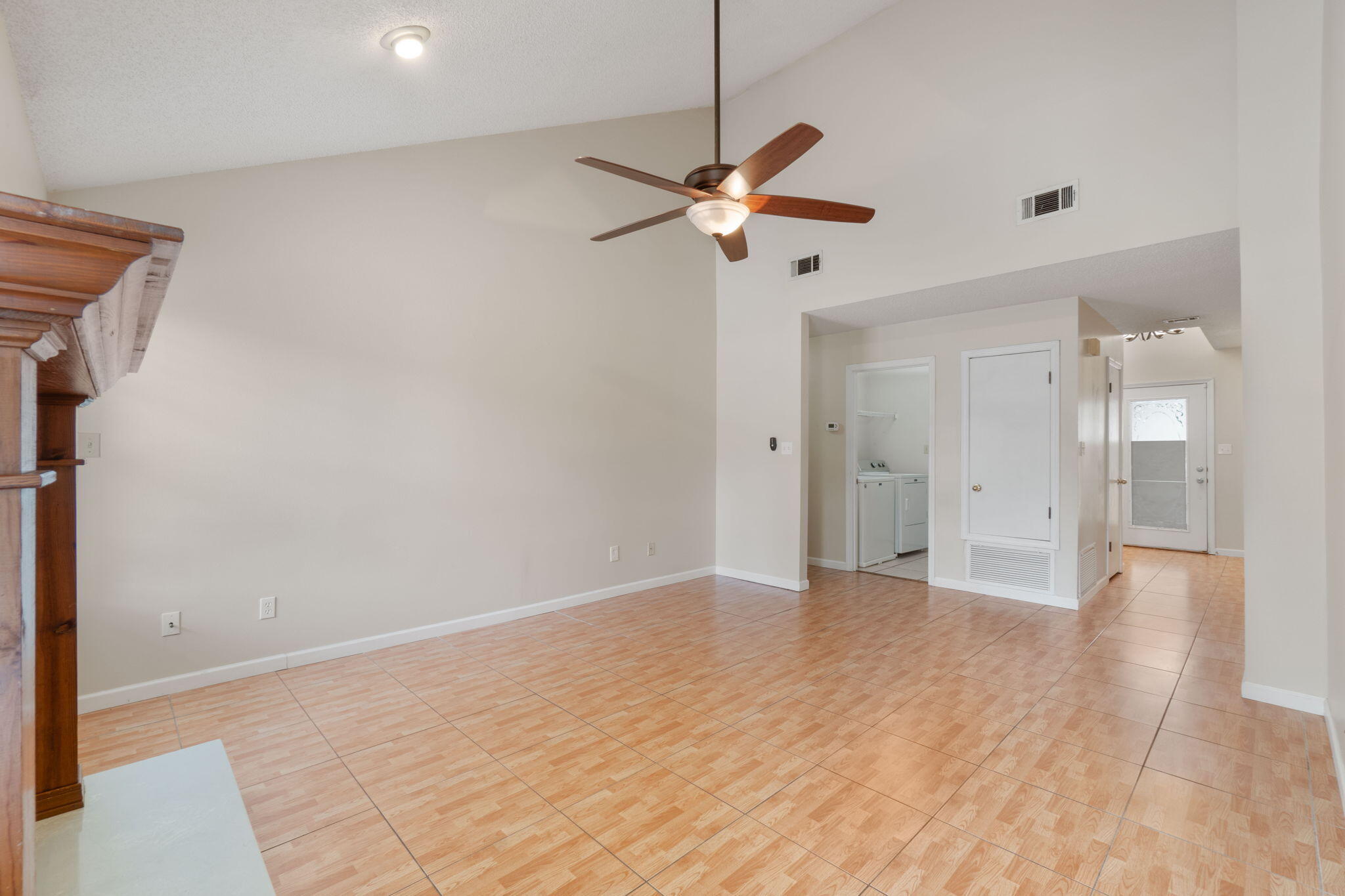 GLENOAKS S/D - Residential