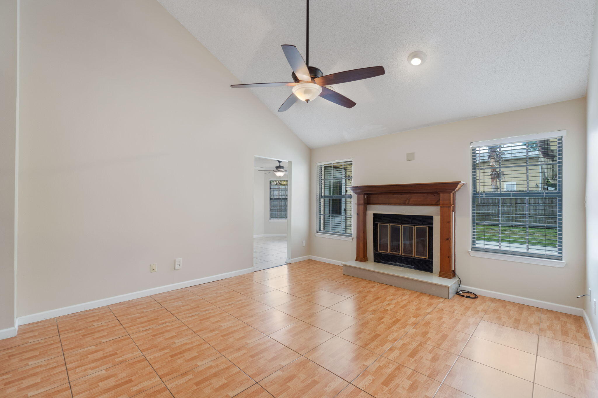 GLENOAKS S/D - Residential