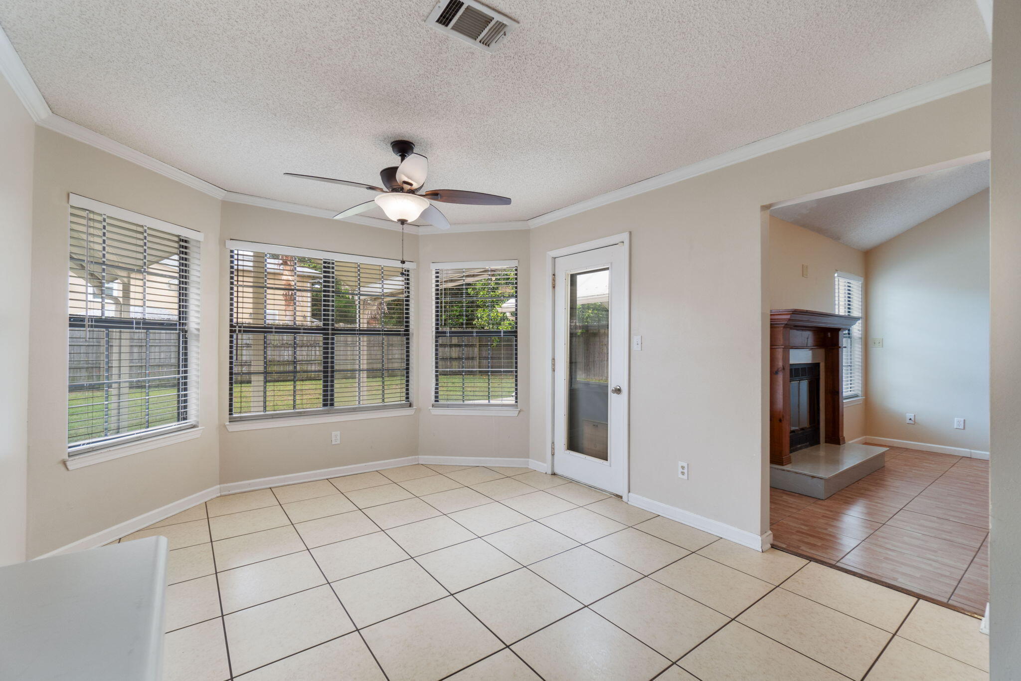 GLENOAKS S/D - Residential