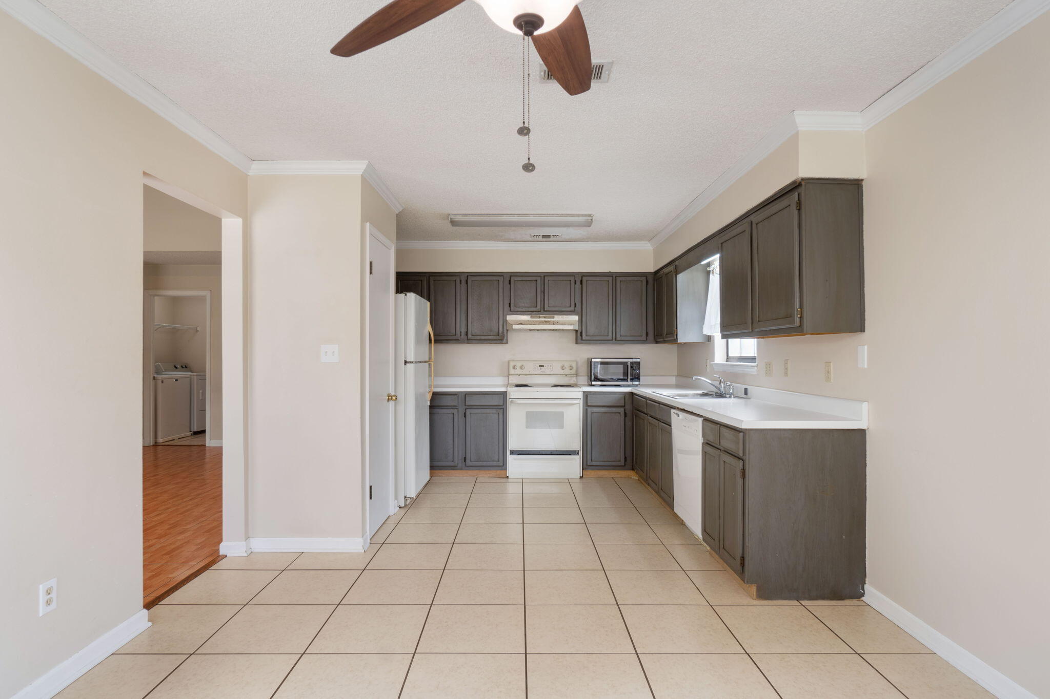 GLENOAKS S/D - Residential