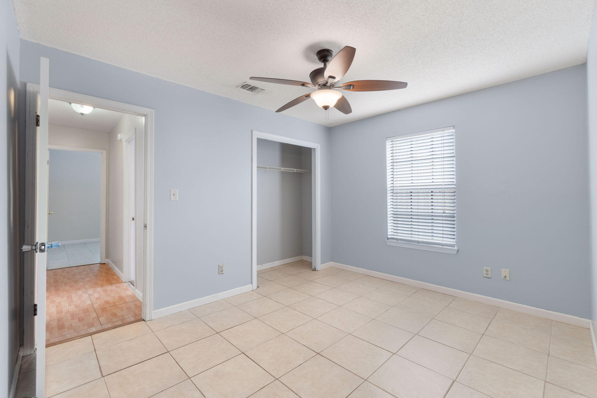 GLENOAKS S/D - Residential