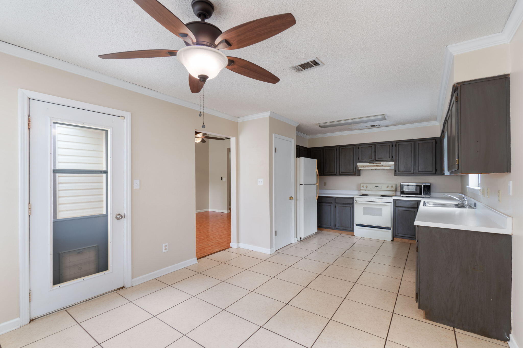 GLENOAKS S/D - Residential