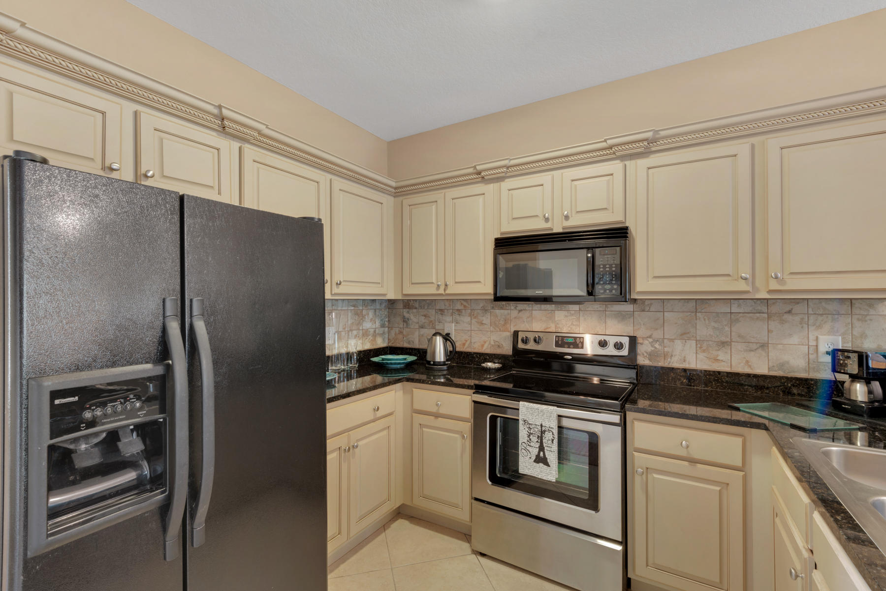 HERON'S WATCH CONDO PH 7 - Residential