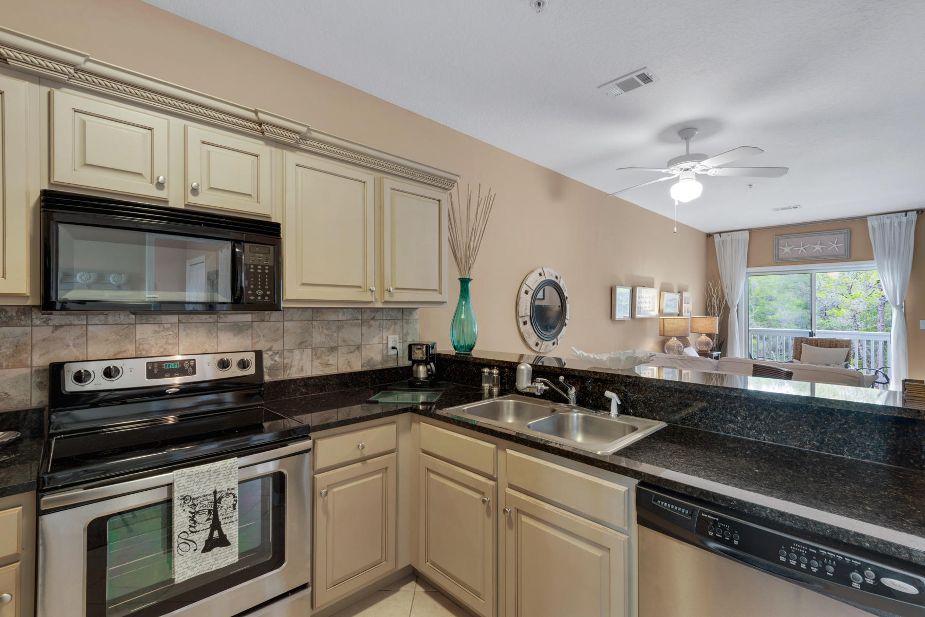 HERON'S WATCH CONDO PH 7 - Residential