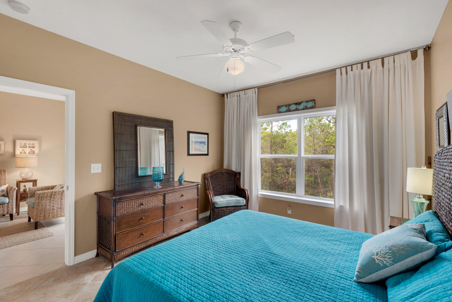 HERON'S WATCH CONDO PH 7 - Residential