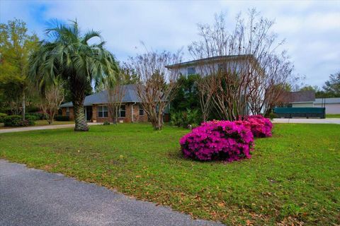 A home in Navarre