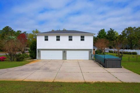 A home in Navarre