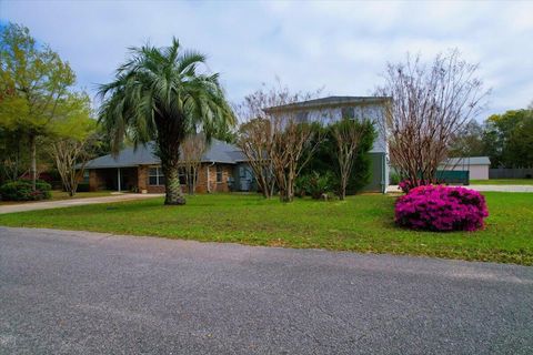 A home in Navarre