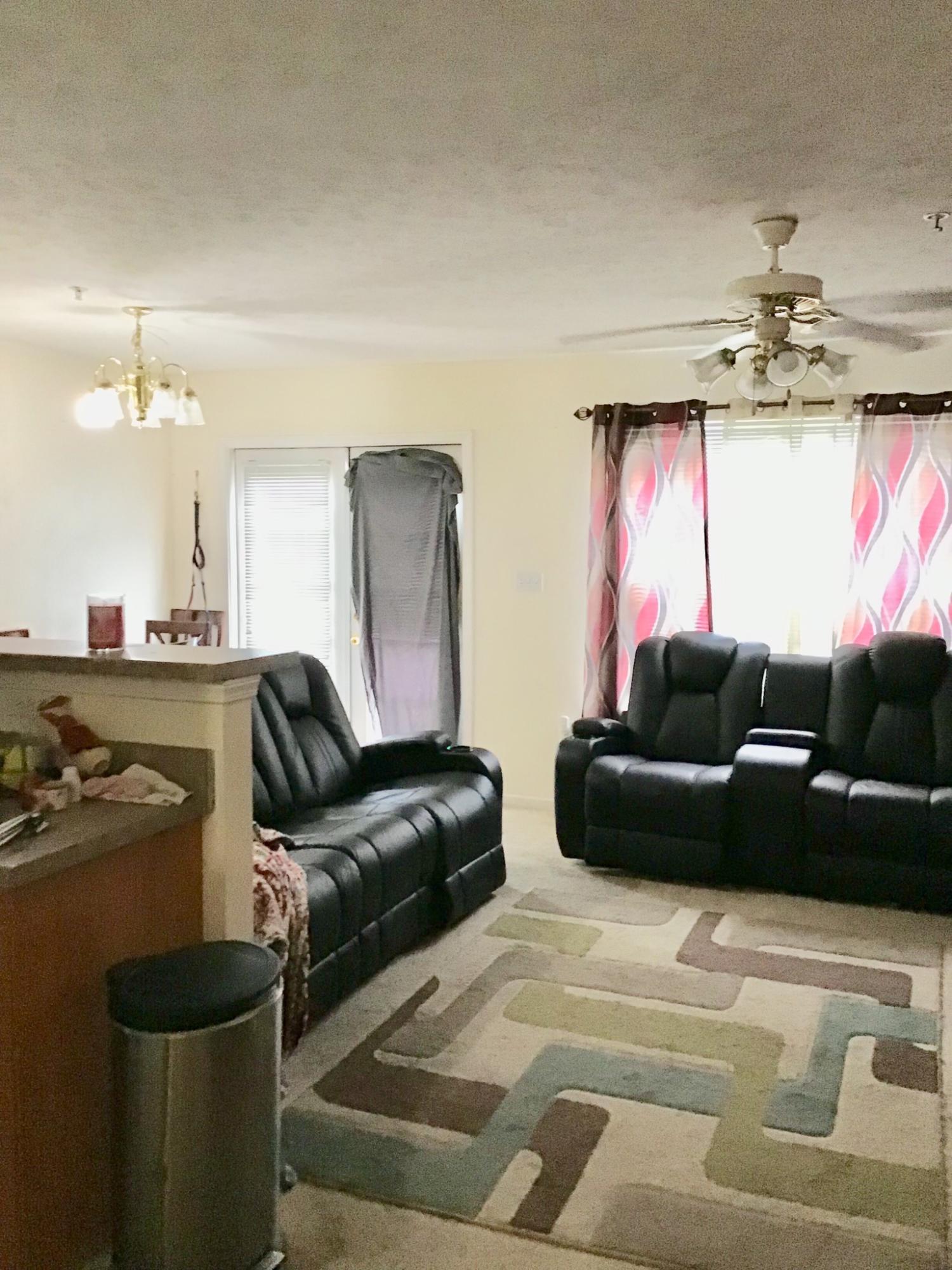 ROLLING PINES - Residential