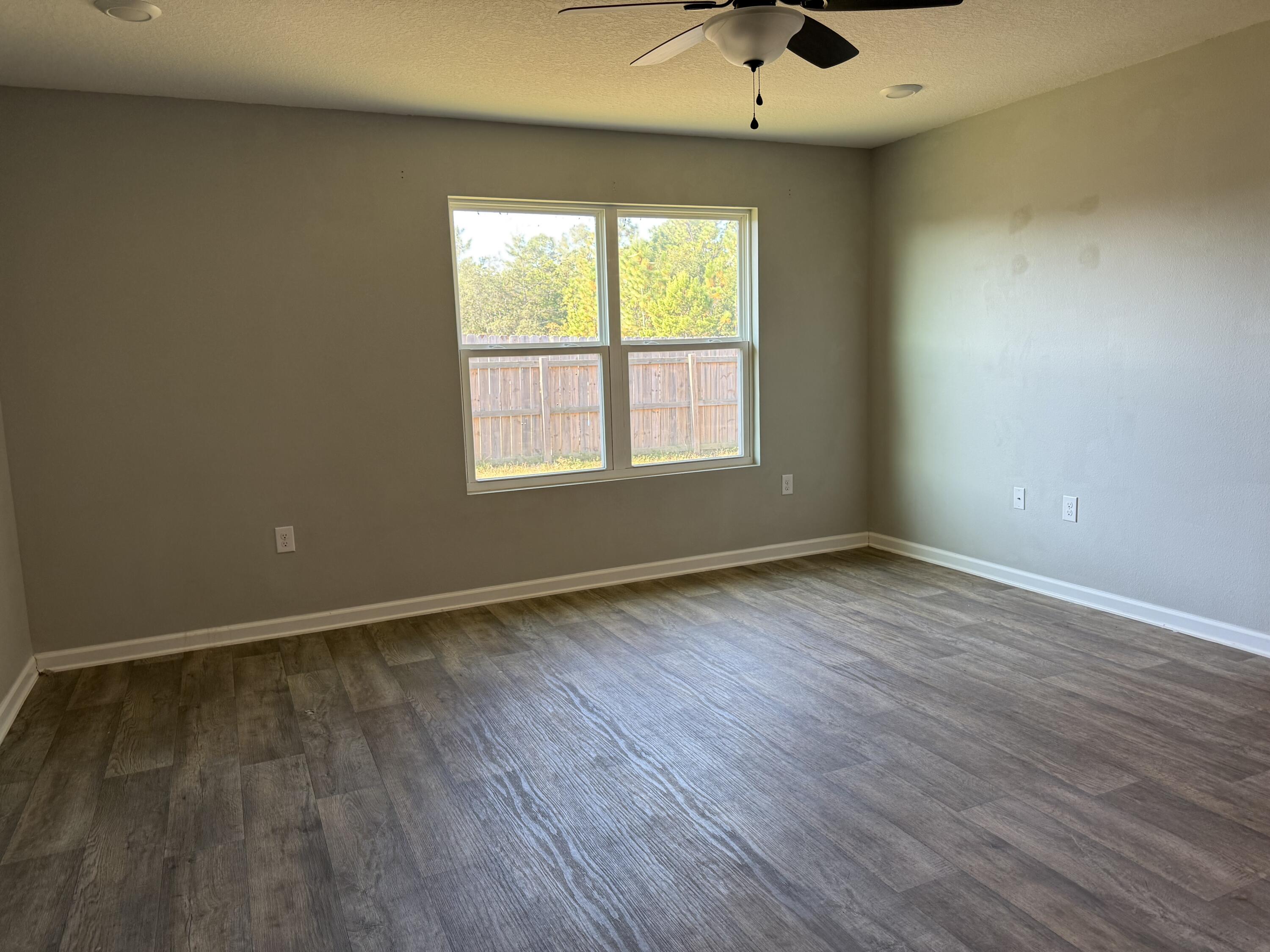 Redstone Commons - Residential Lease