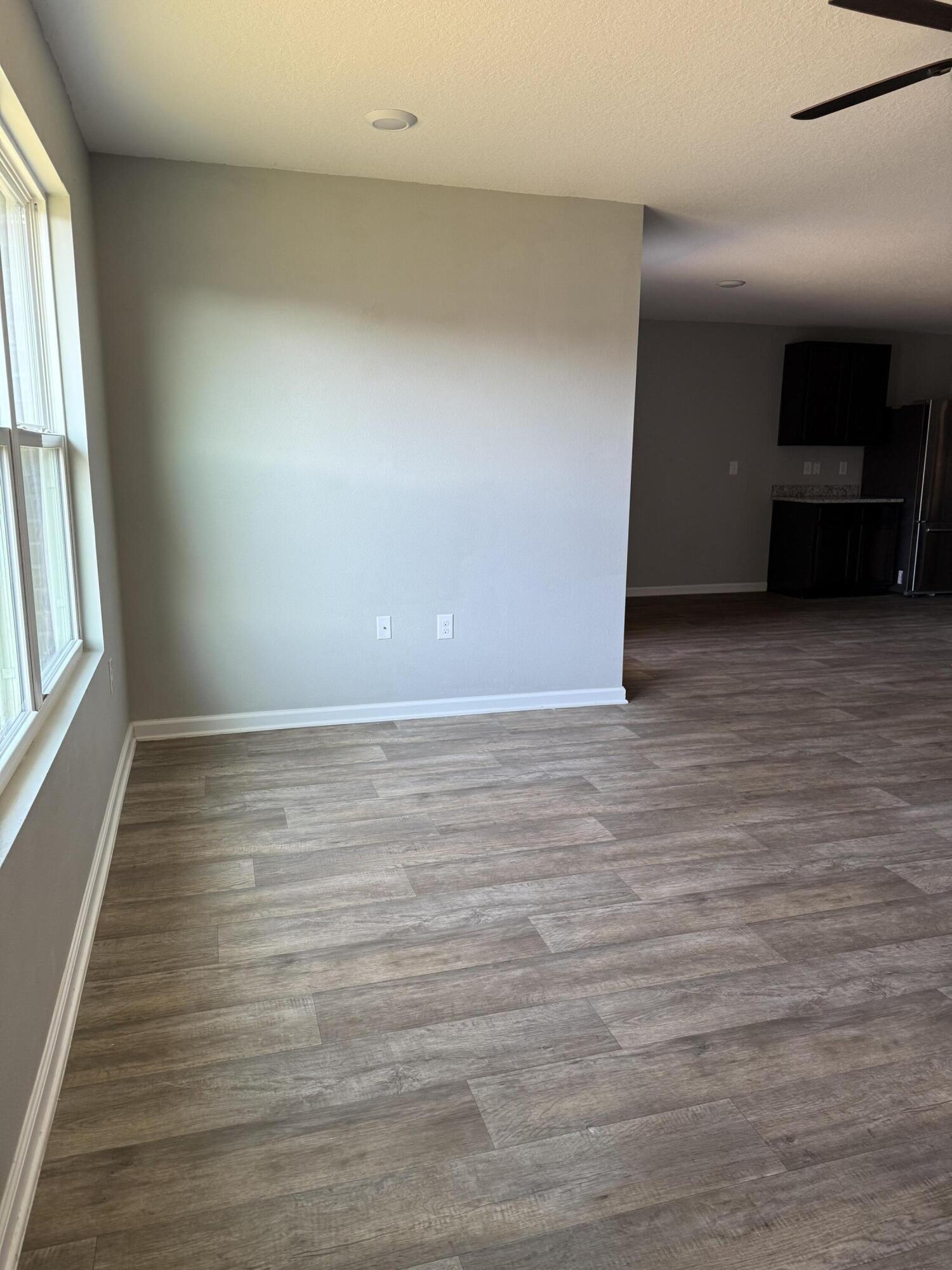 Redstone Commons - Residential Lease
