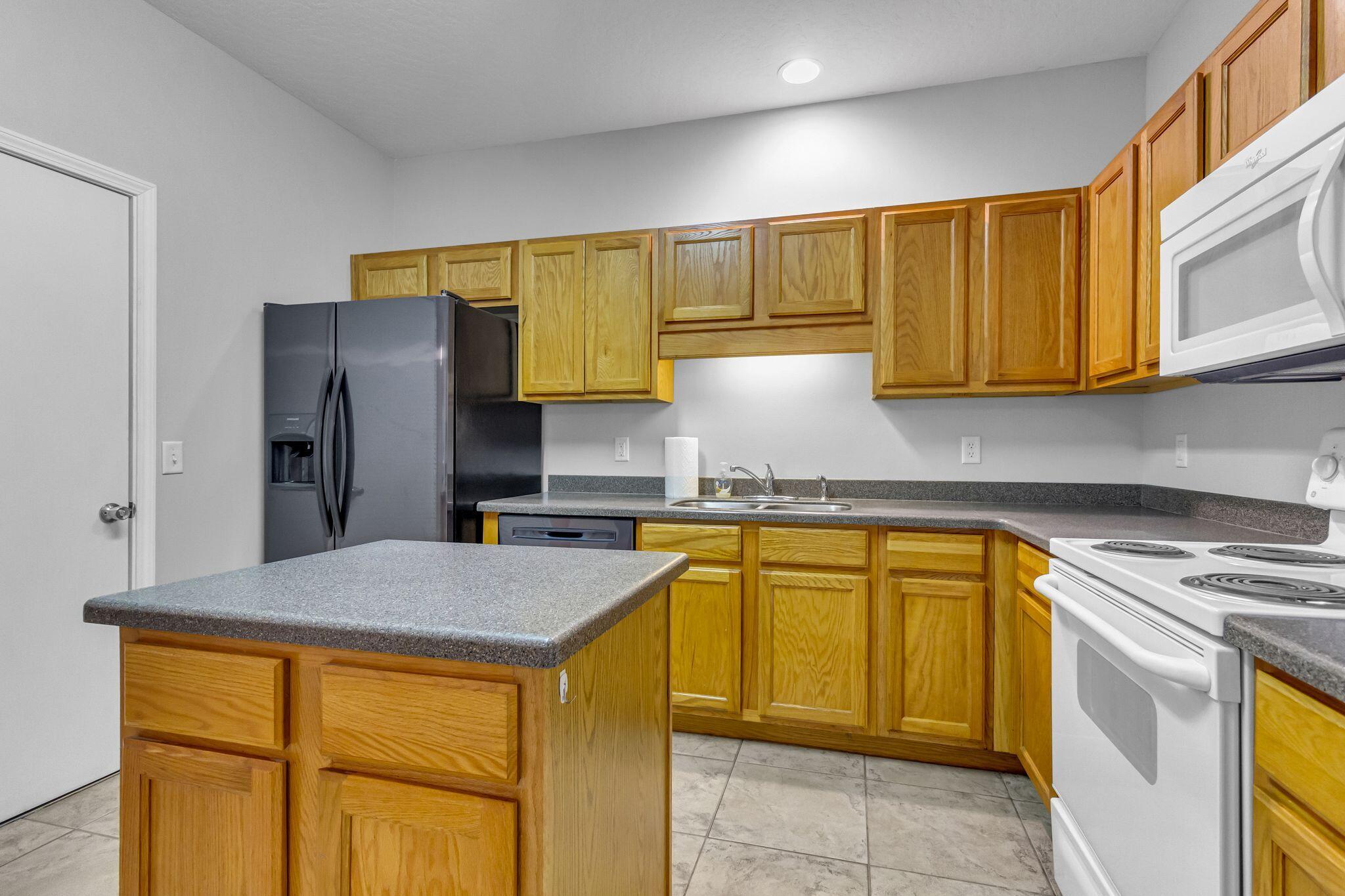 WALTON PARK - Residential