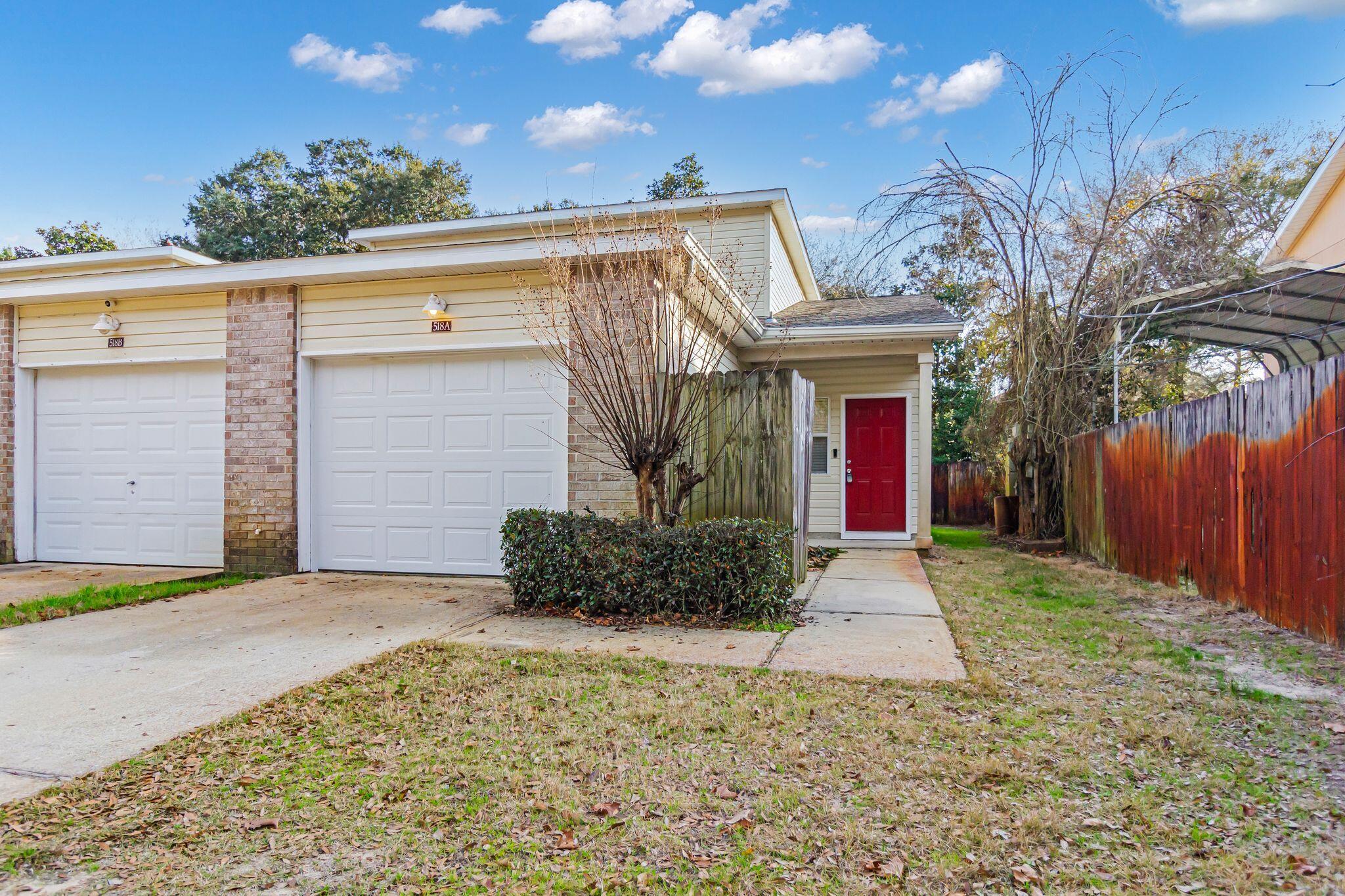 WALTON PARK - Residential