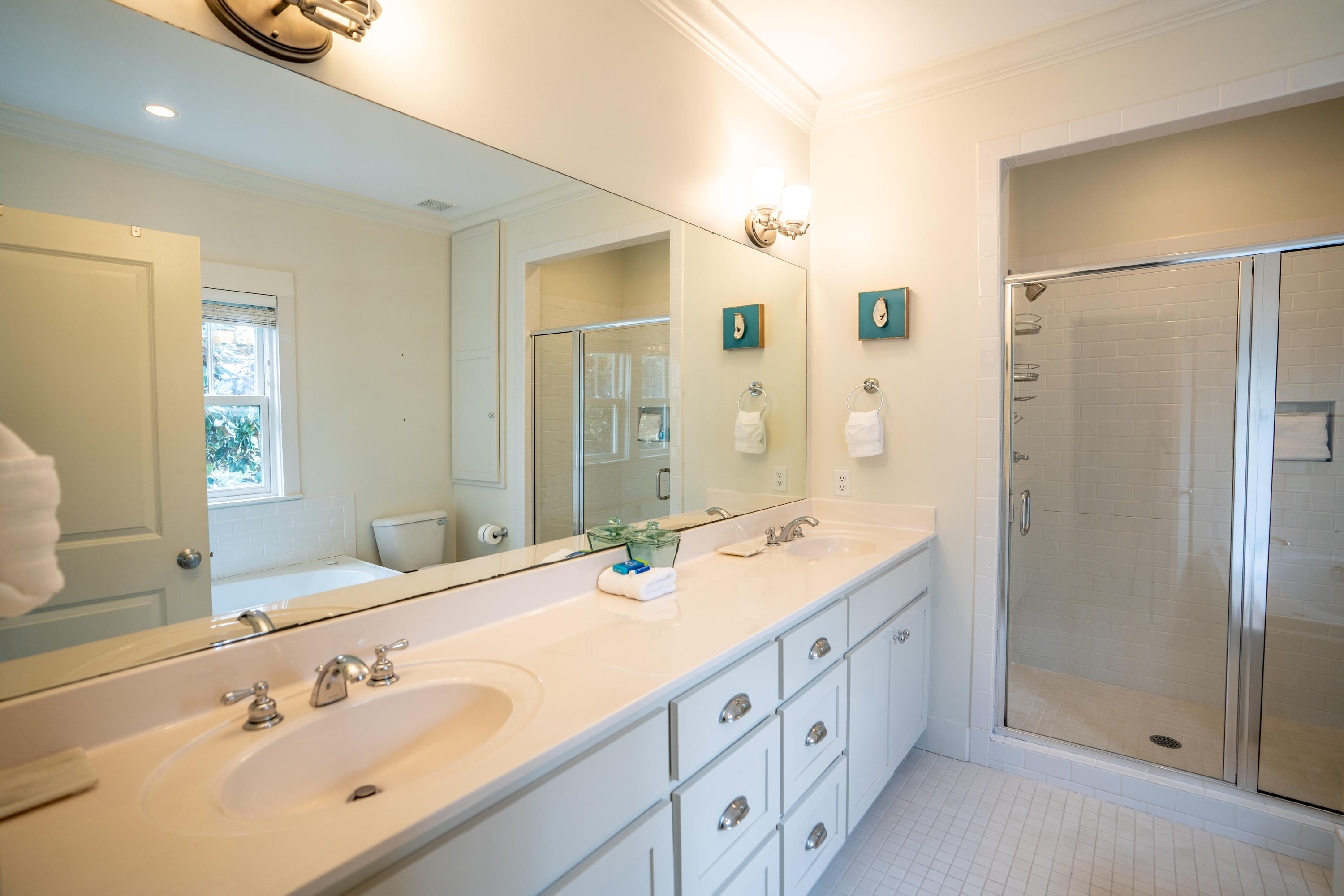 EASTERN LAKE S/D - Residential