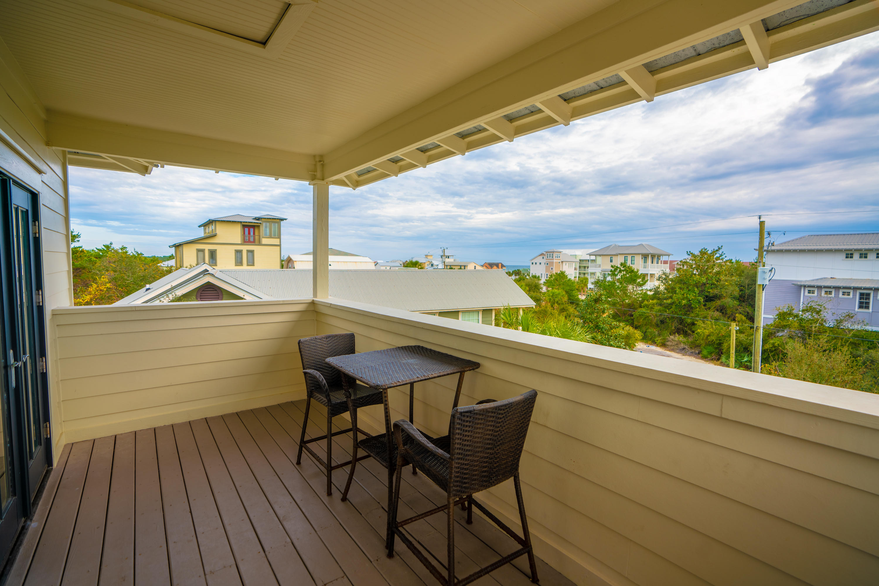 EASTERN LAKE S/D - Residential