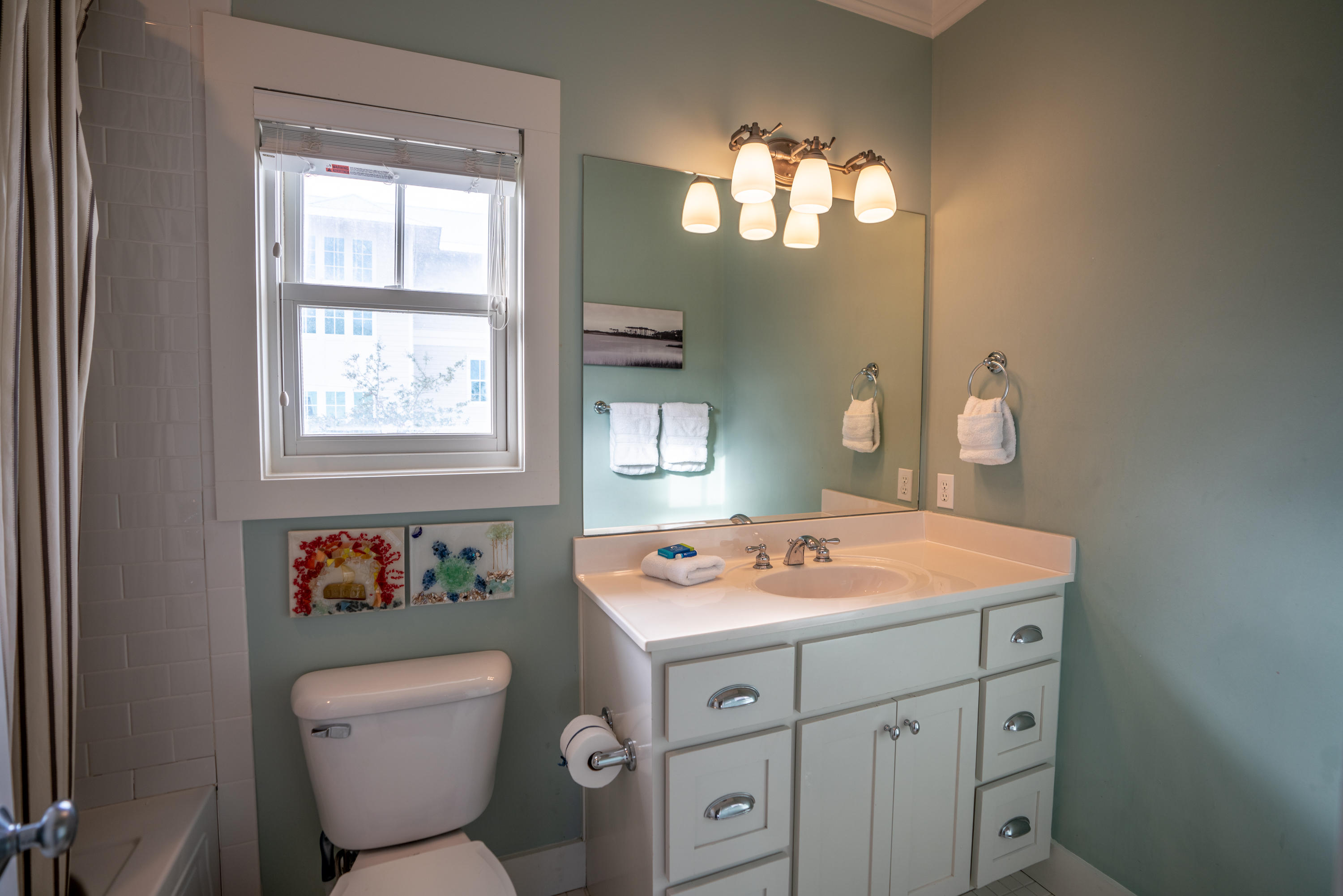 EASTERN LAKE S/D - Residential