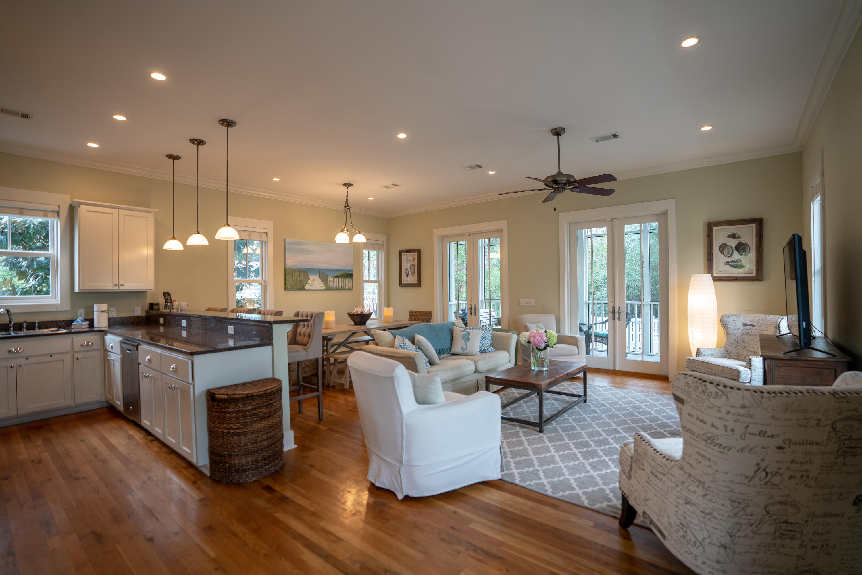 EASTERN LAKE S/D - Residential