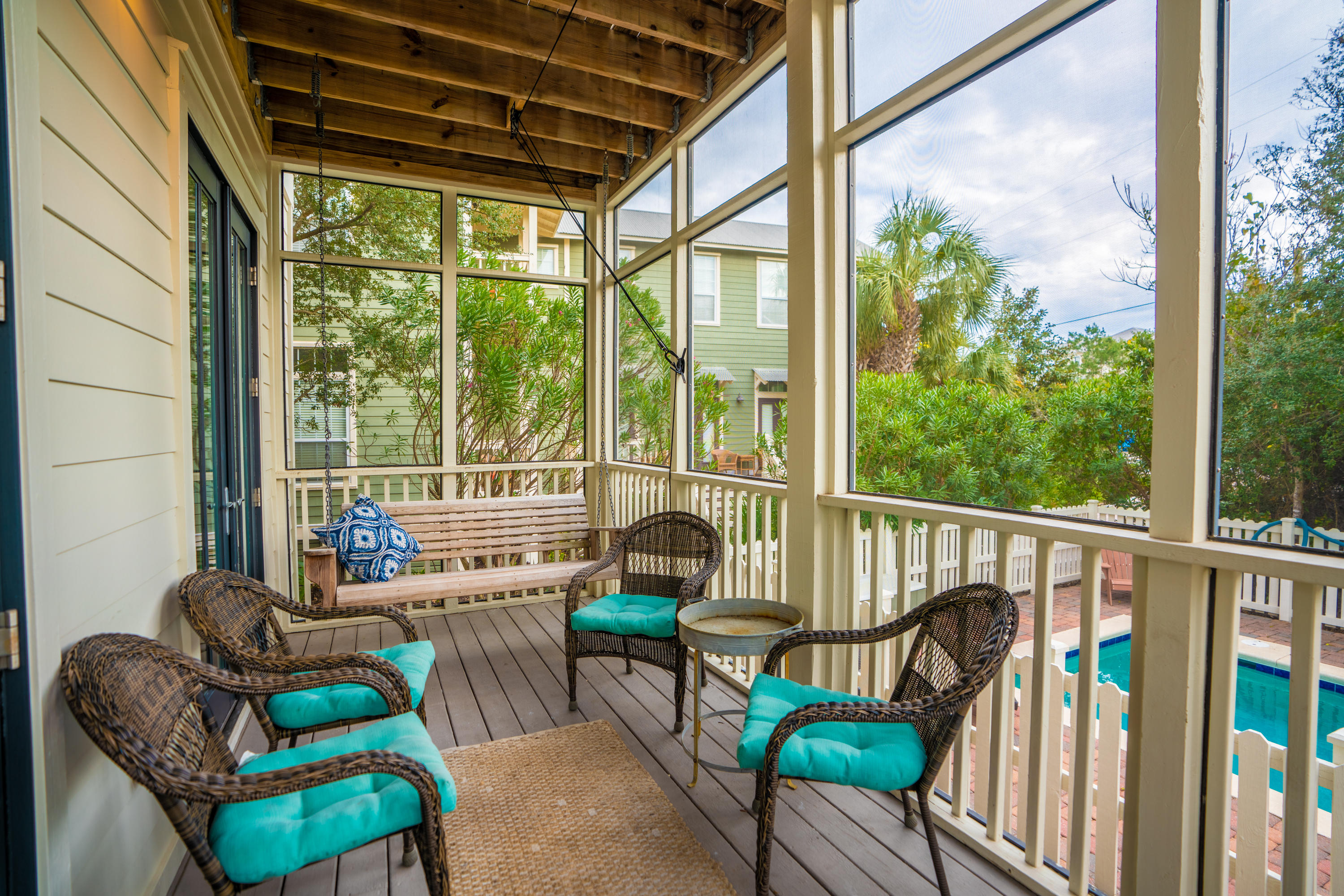 EASTERN LAKE S/D - Residential