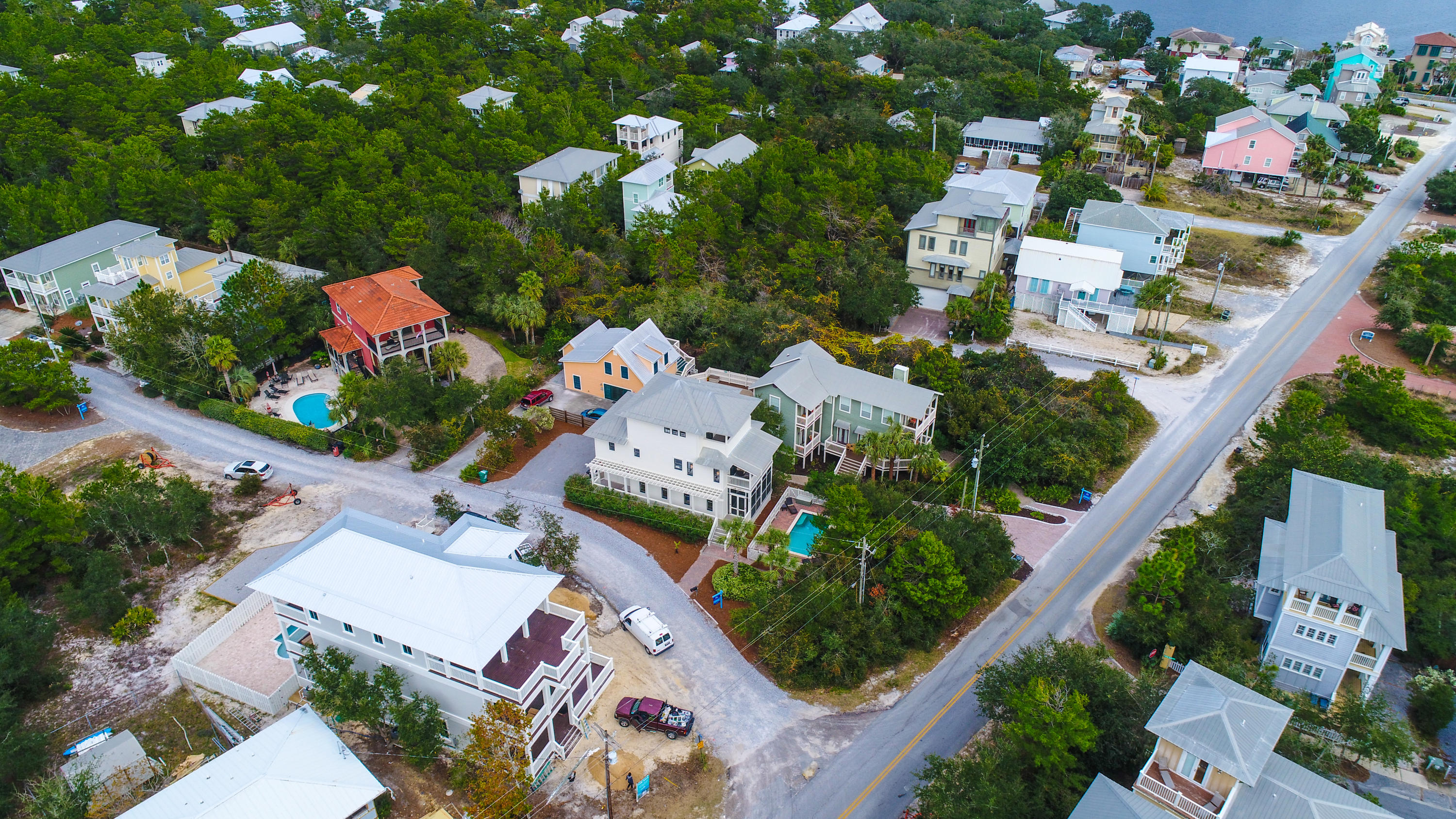 EASTERN LAKE S/D - Residential