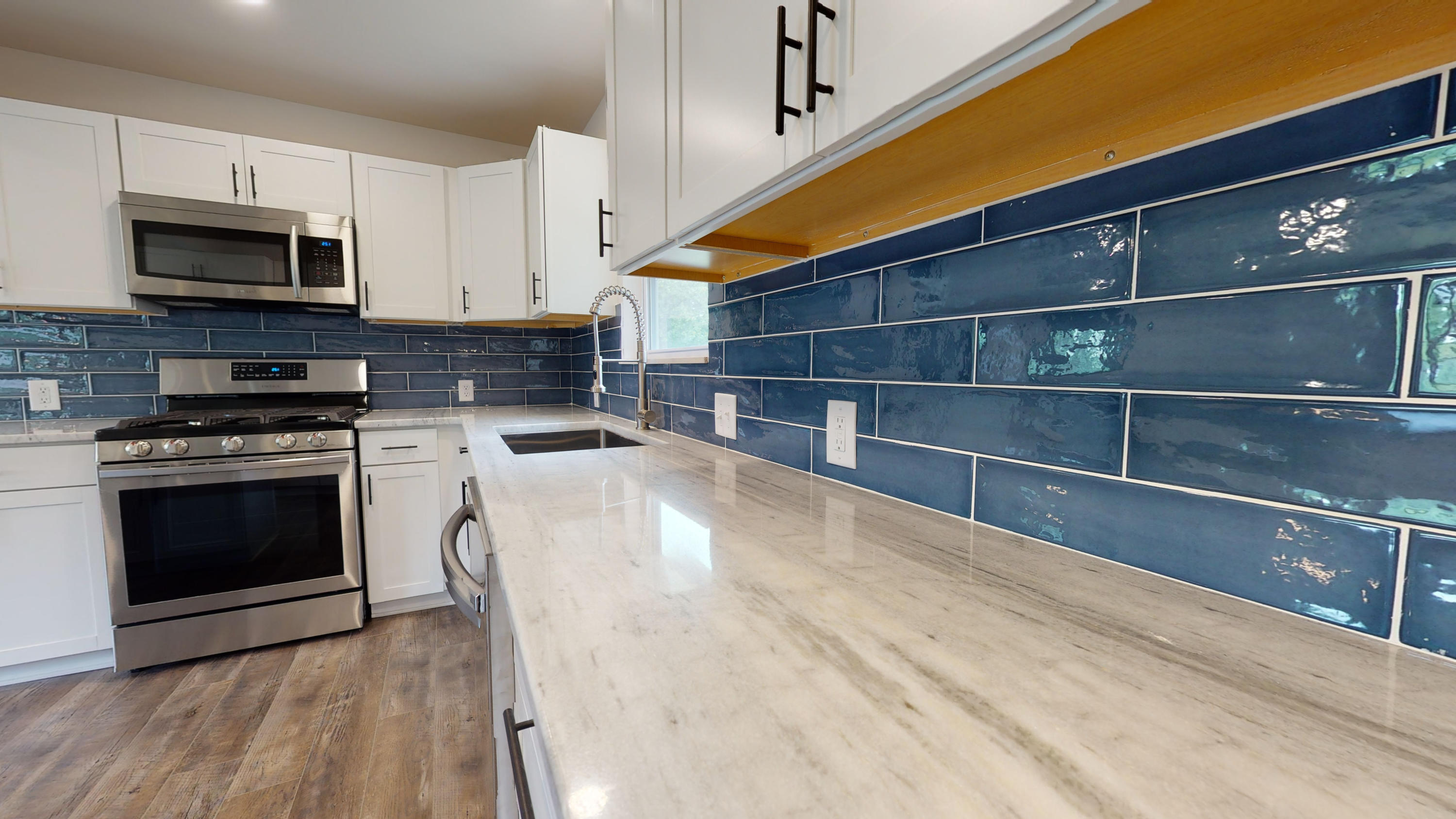 BEL AIR - Residential