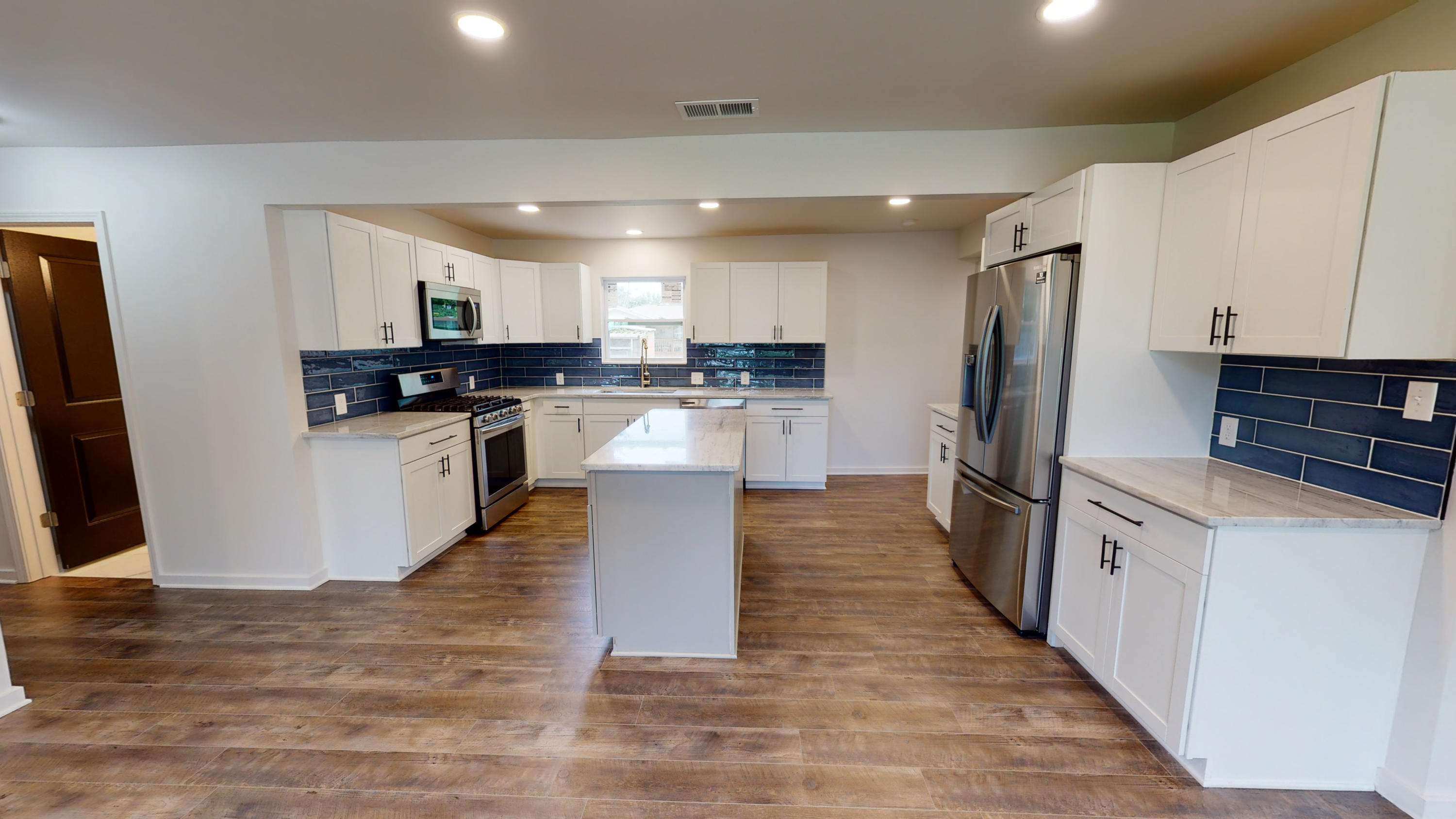 BEL AIR - Residential